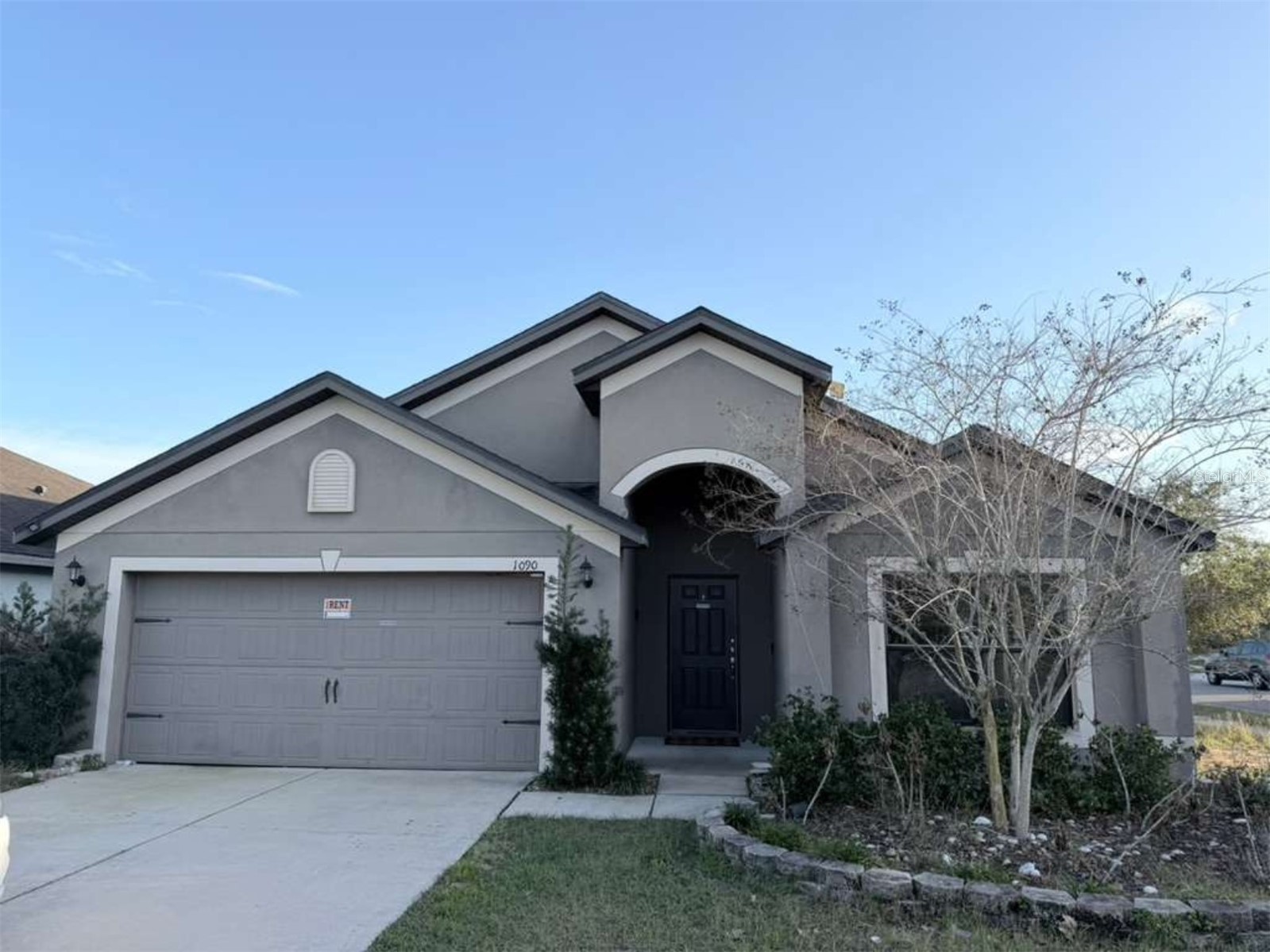 1090 WOODLARK DRIVE