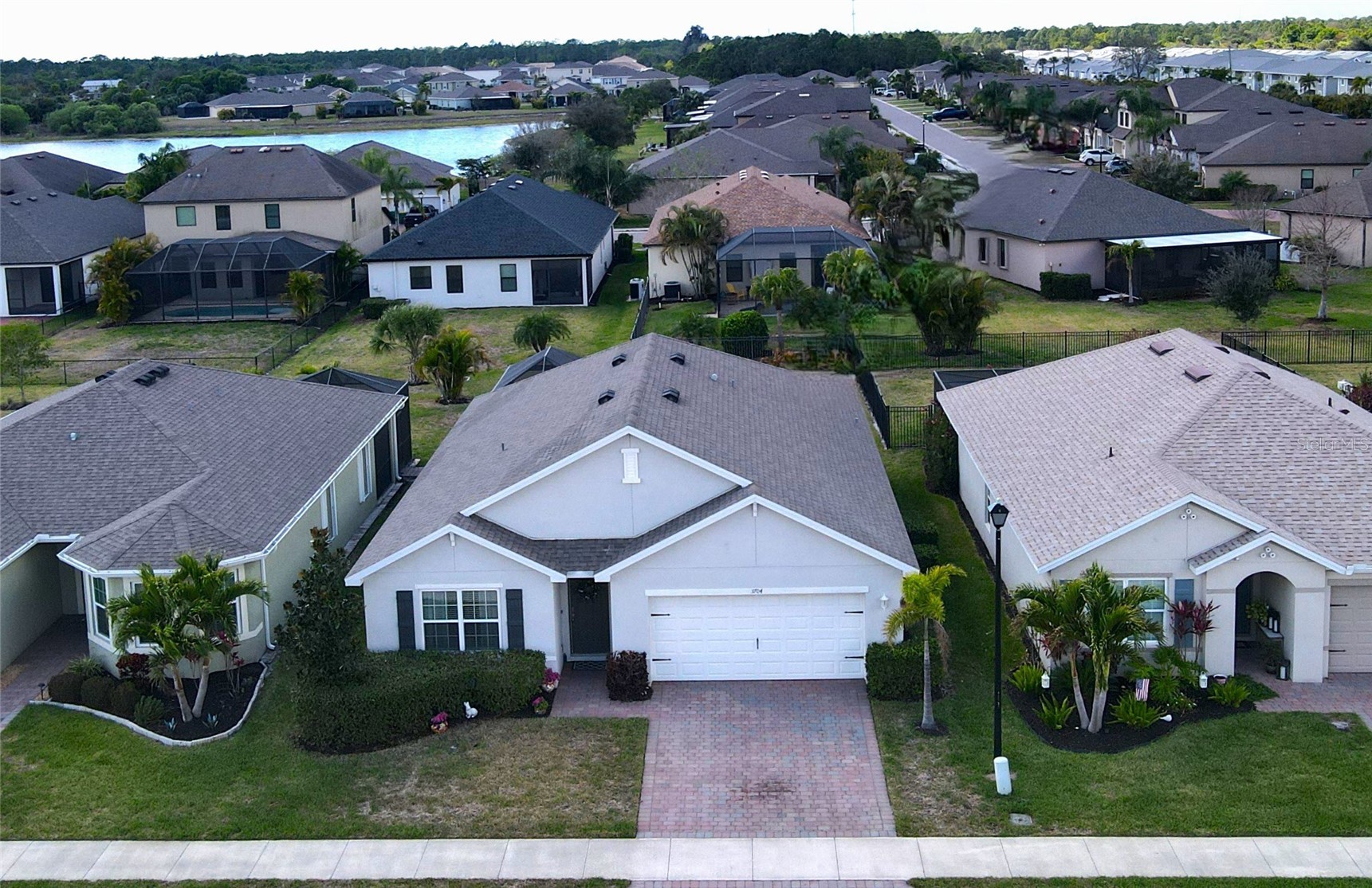 3704 PEBBLE TERRACE