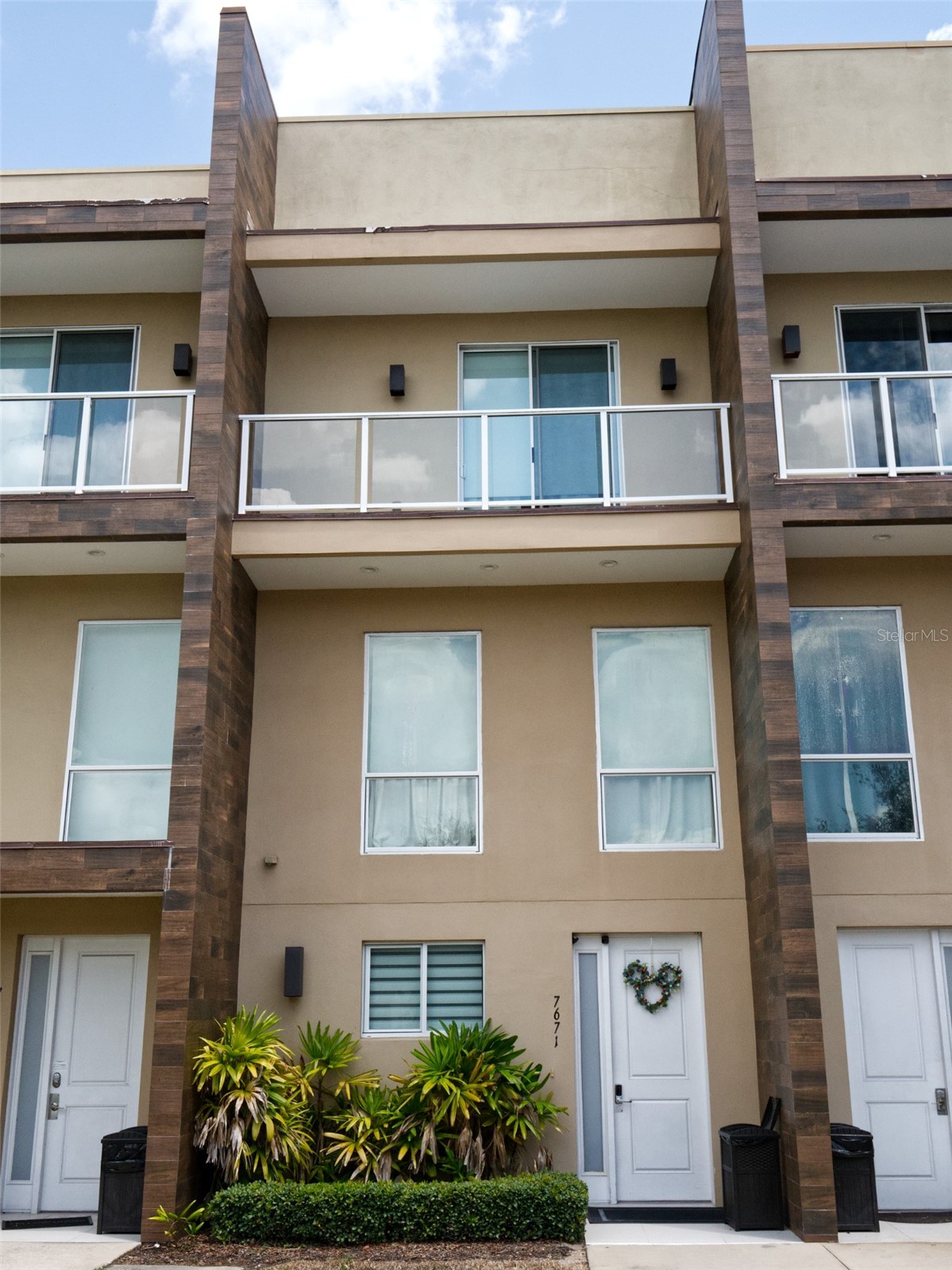 7671 RECIFE DRIVE 13-88