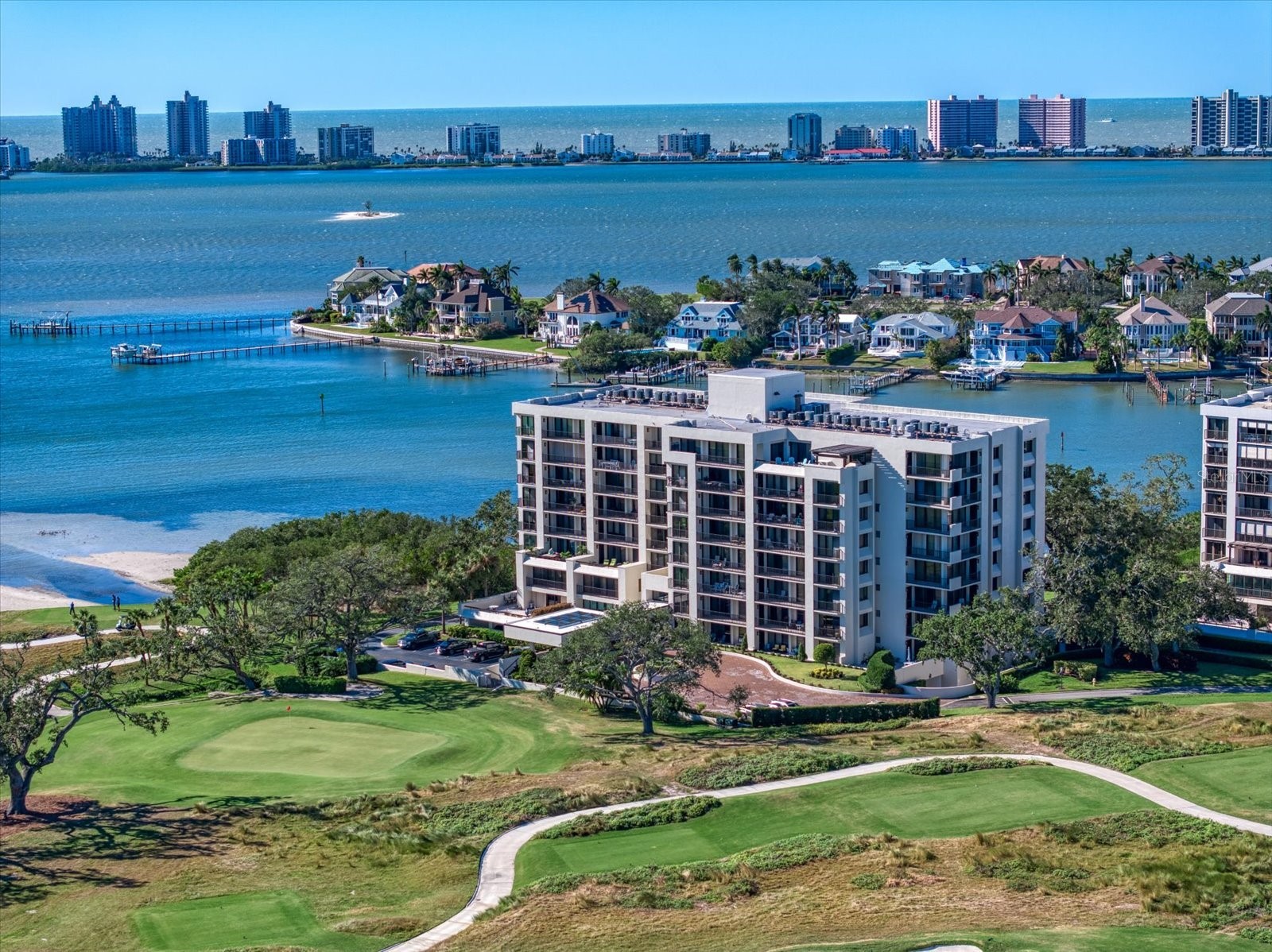 4 BELLEVIEW BOULEVARD 106