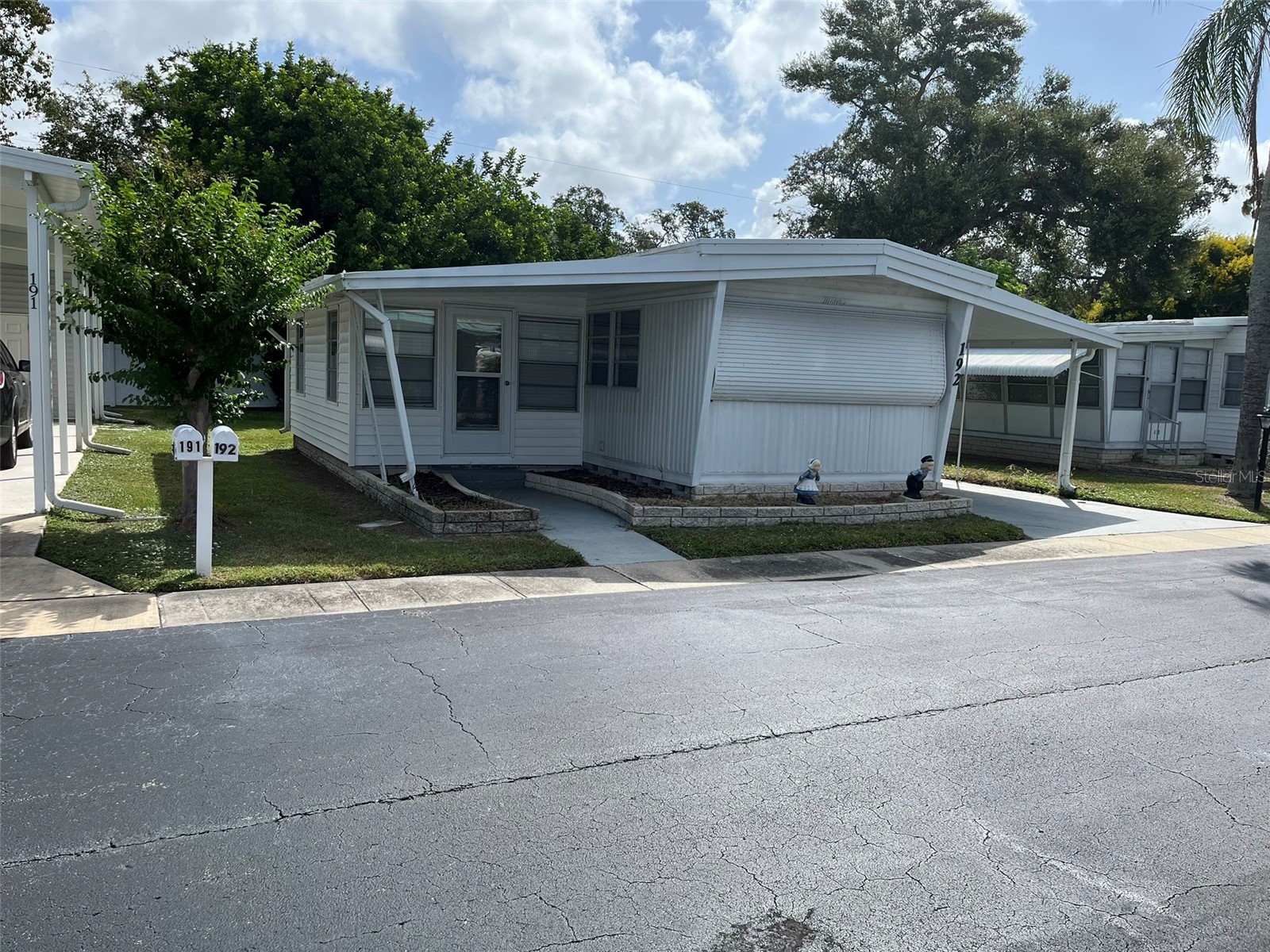 1040 MAIN STREET 192