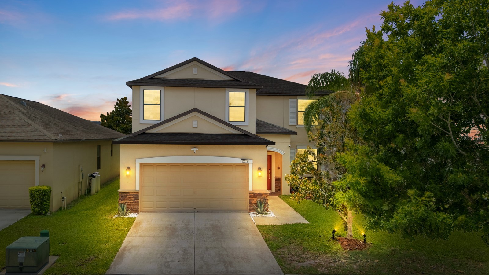 13216 WELLINGTON HILLS DRIVE