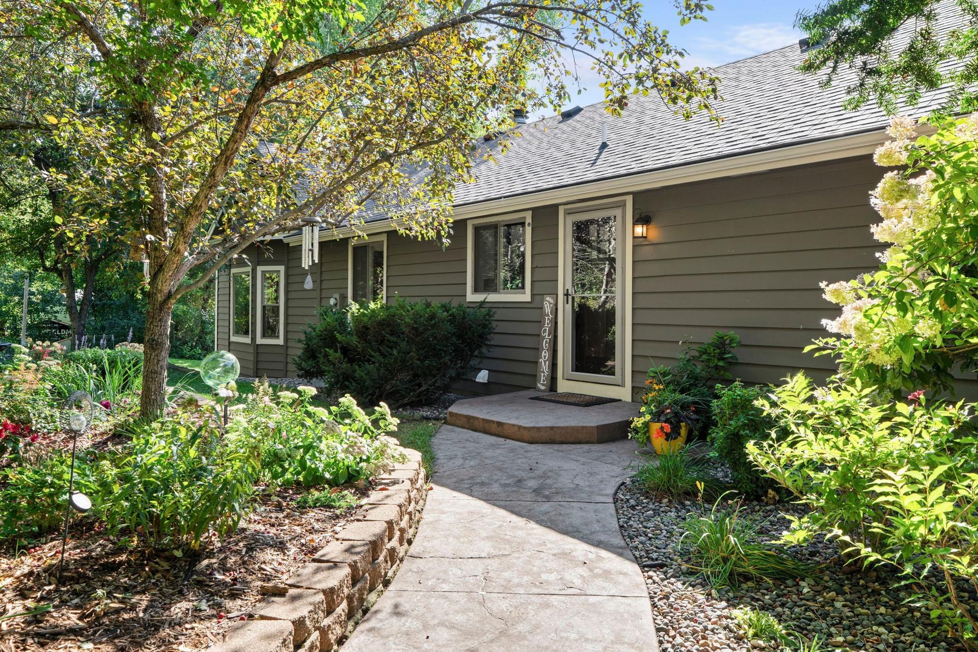 20470 Enfield Avenue N, Forest Lake, MN 55025