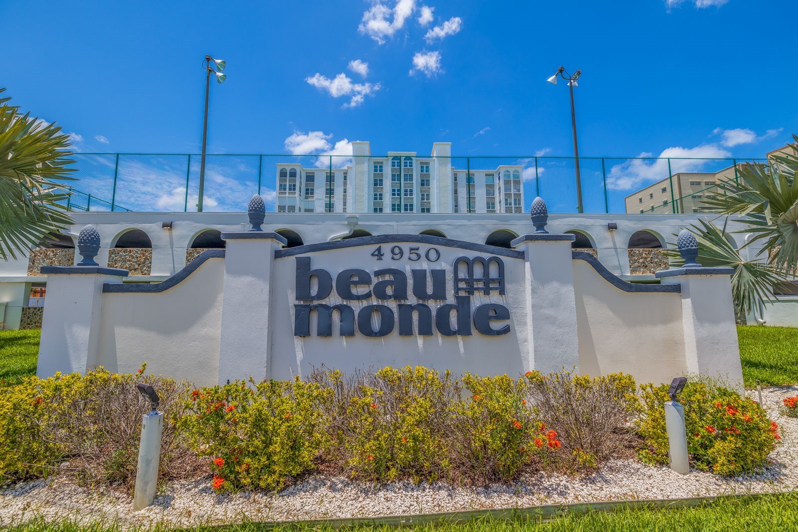4950 GULF BOULEVARD 404