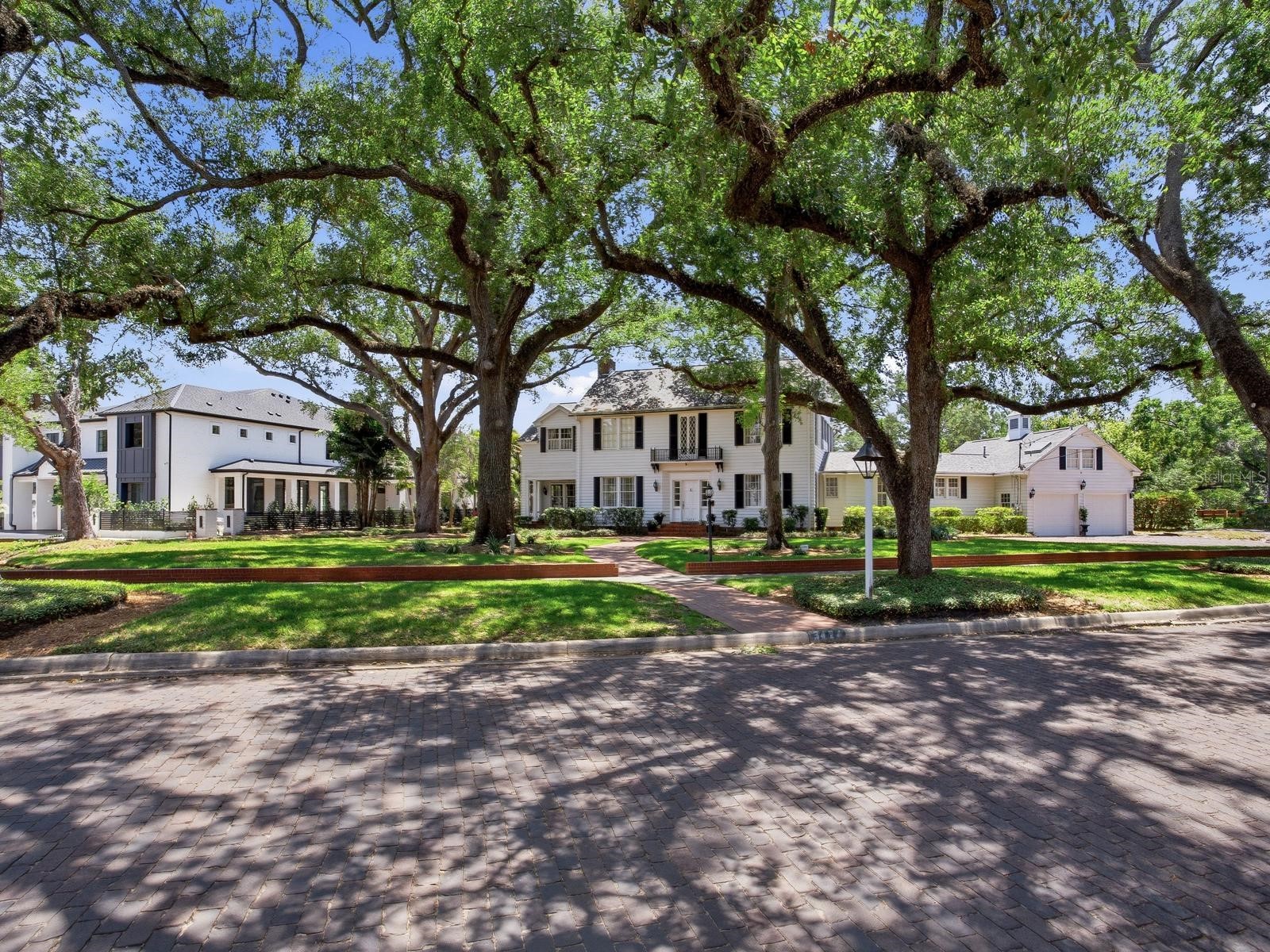 3424 JEAN CIRCLE