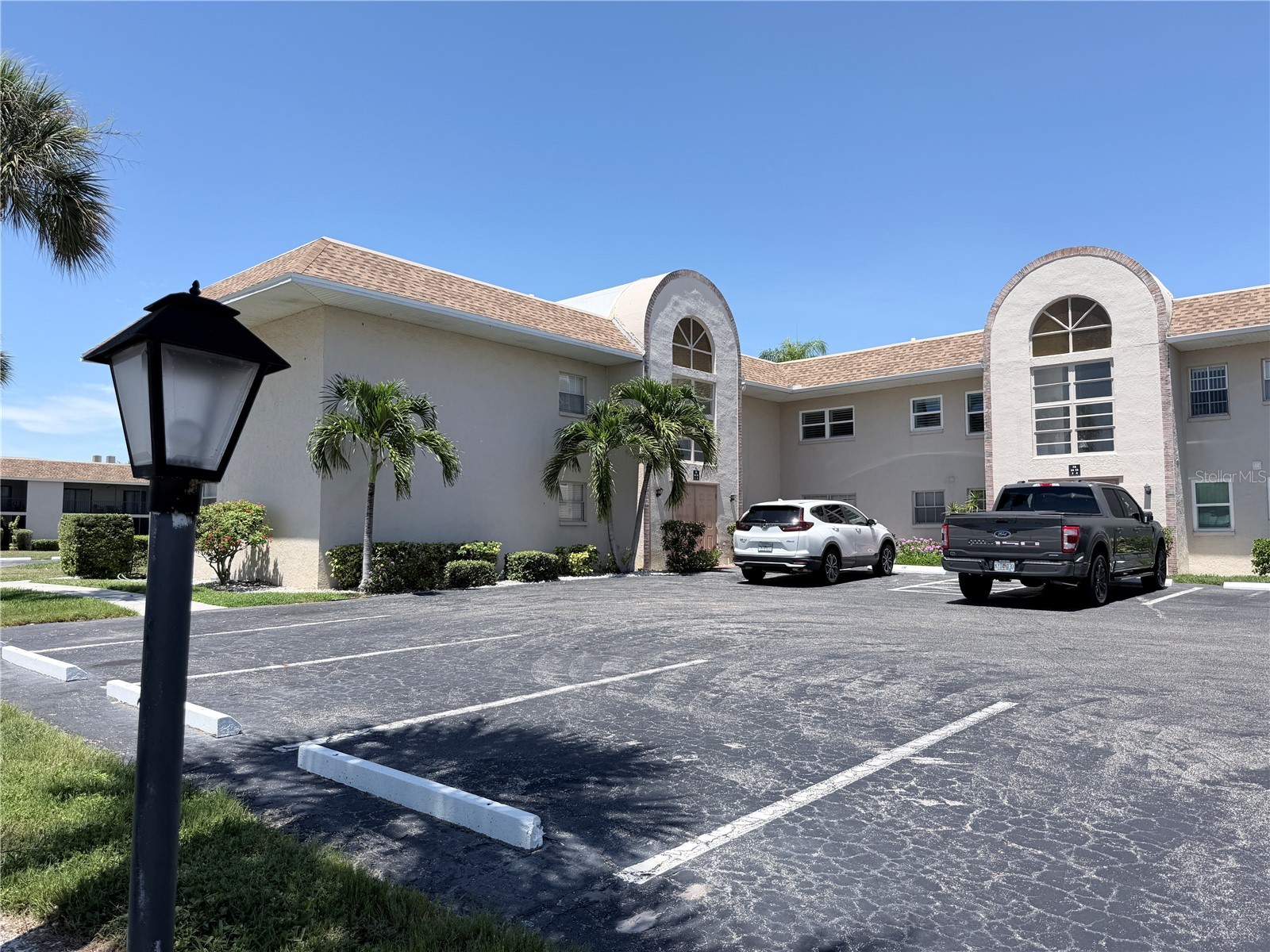 2727 75TH STREET W 7A15