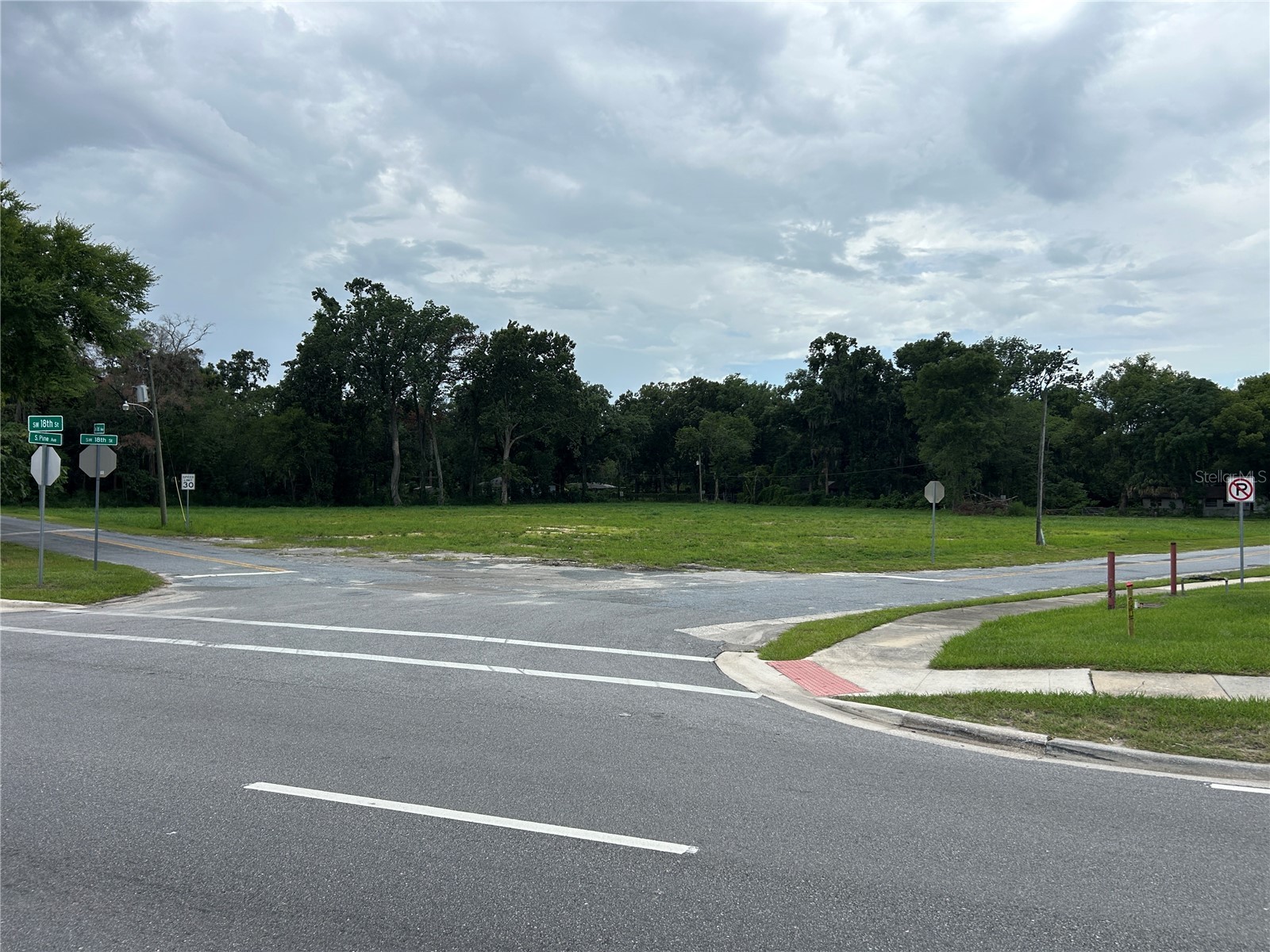 300 SW 18TH STREET