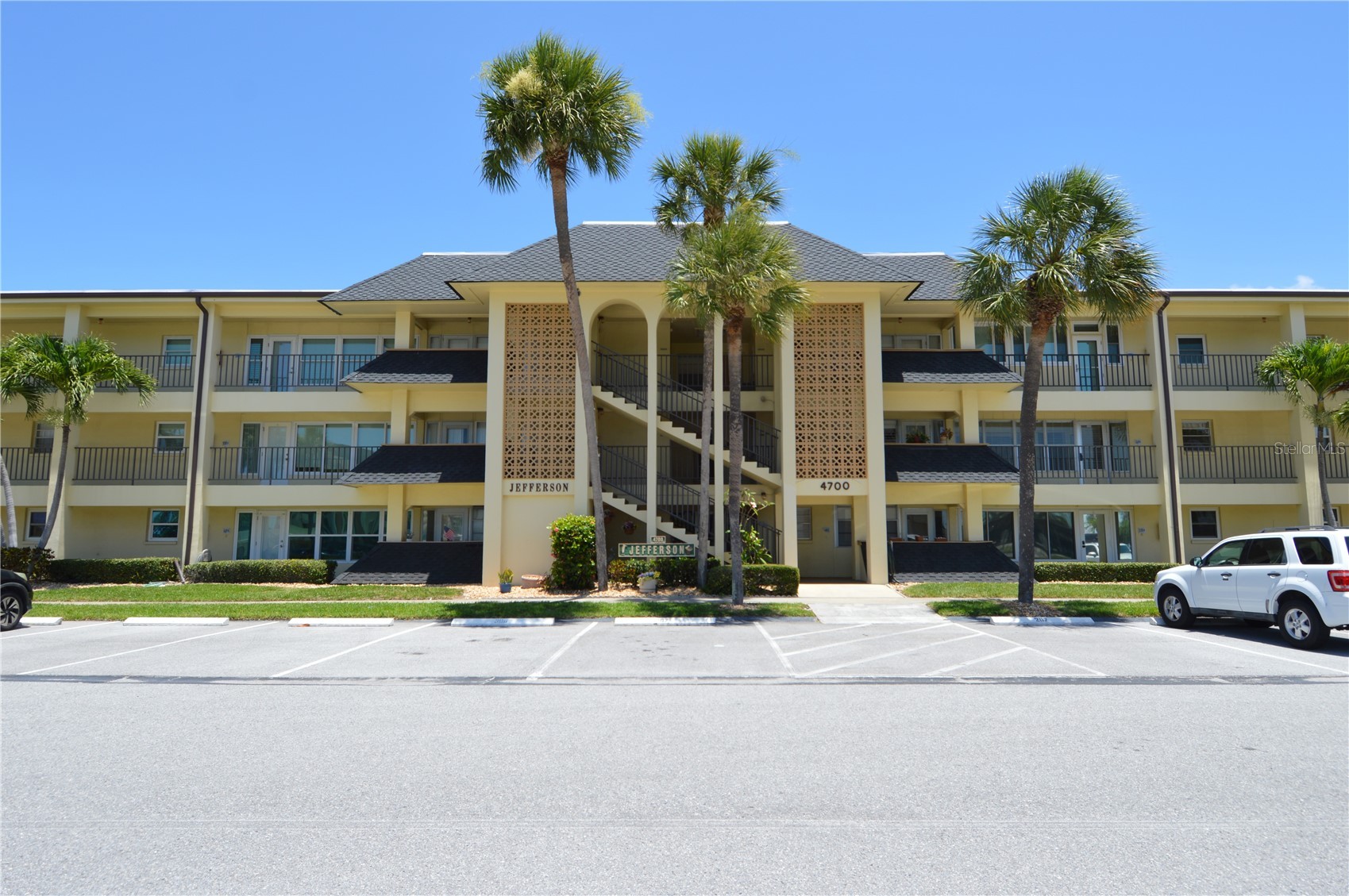4700 COVE CIRCLE 107