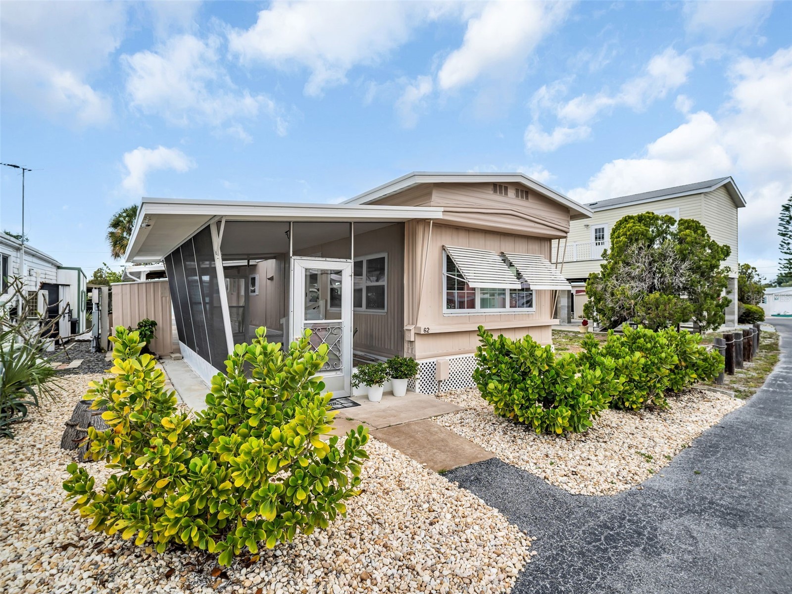 800 CHESAPEAKE DRIVE 62