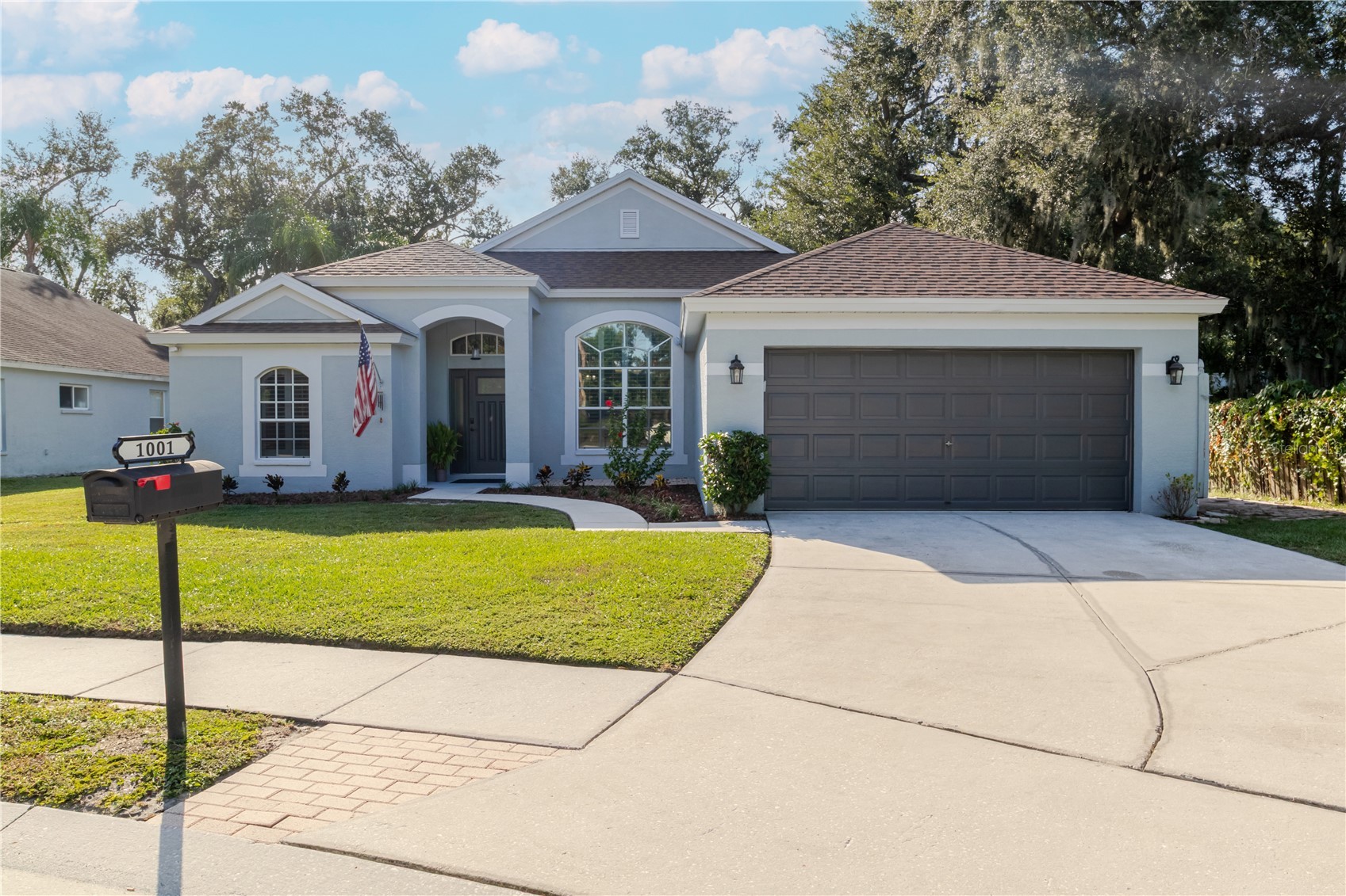 1001 ENGLISH BLUFFS COURT