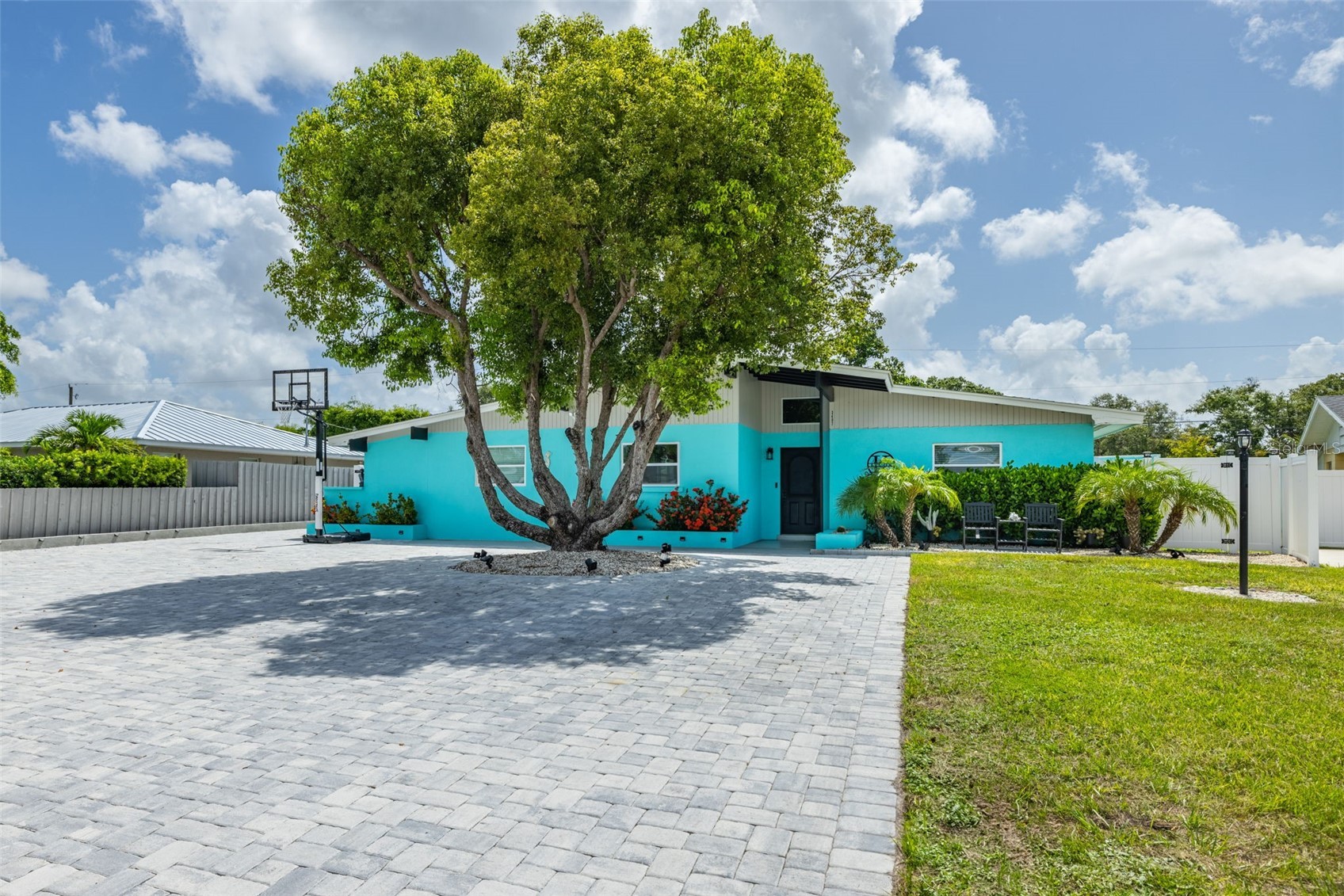 3407 29TH STREET W