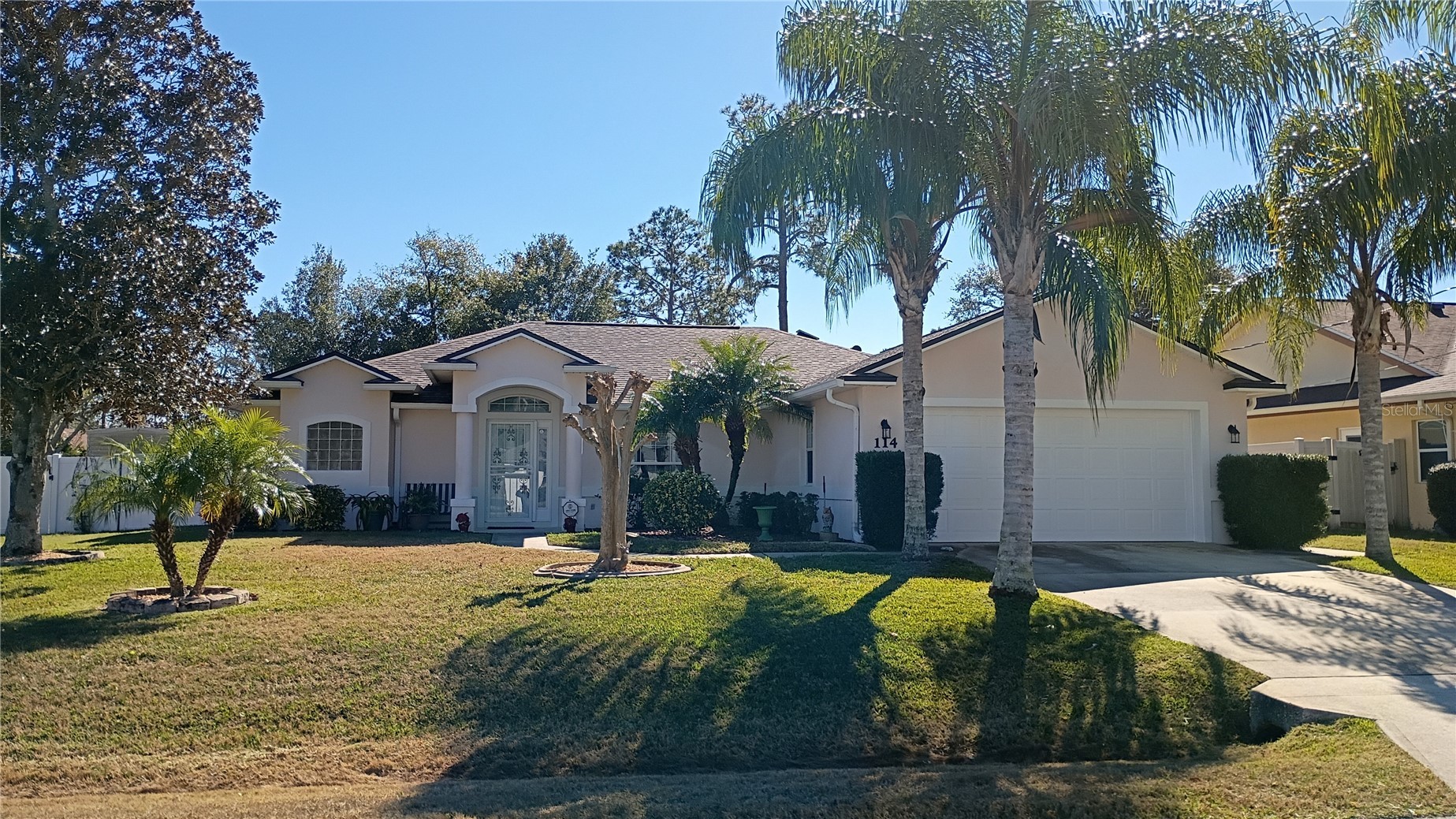 114 FOXHALL LANE