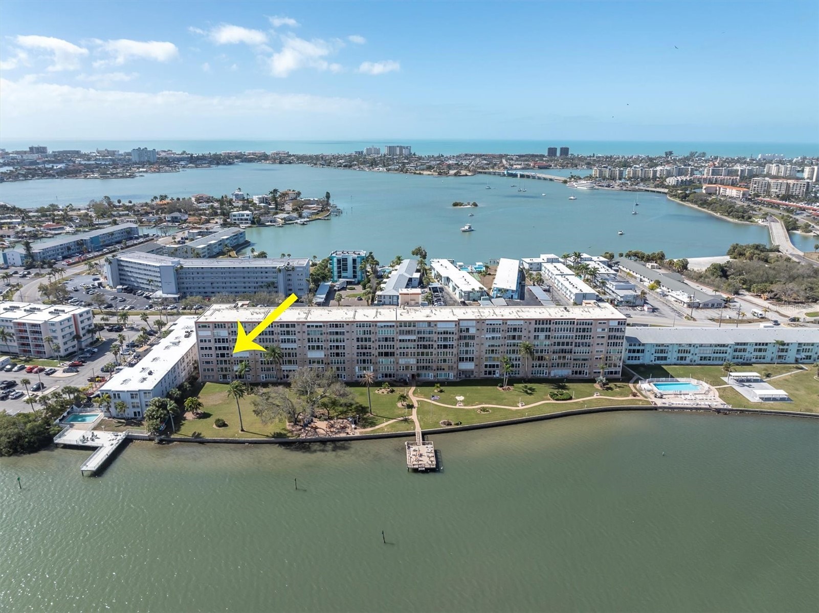 1847 SHORE DRIVE S 419
