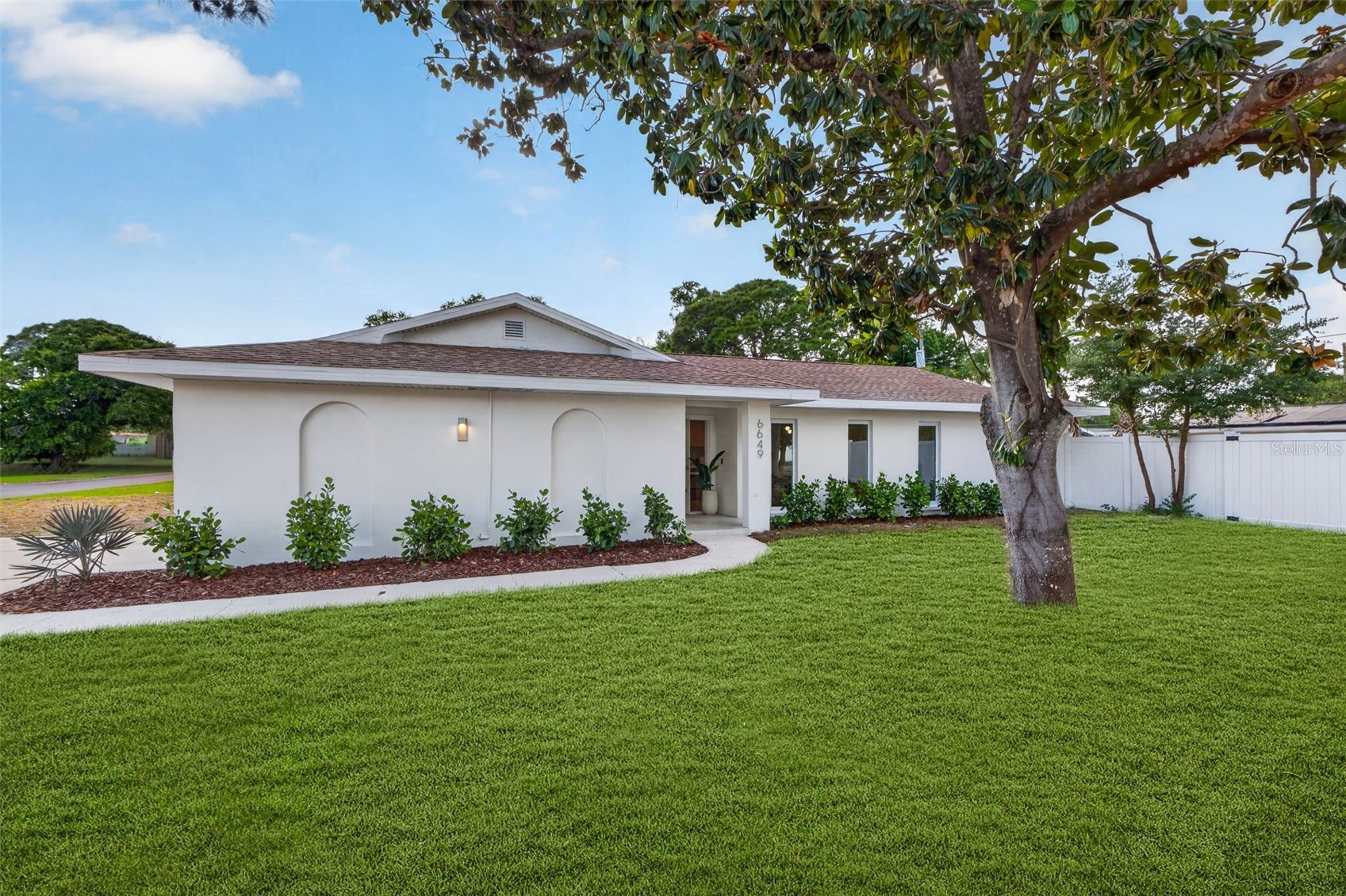 6649 PINELLAS POINT DRIVE S