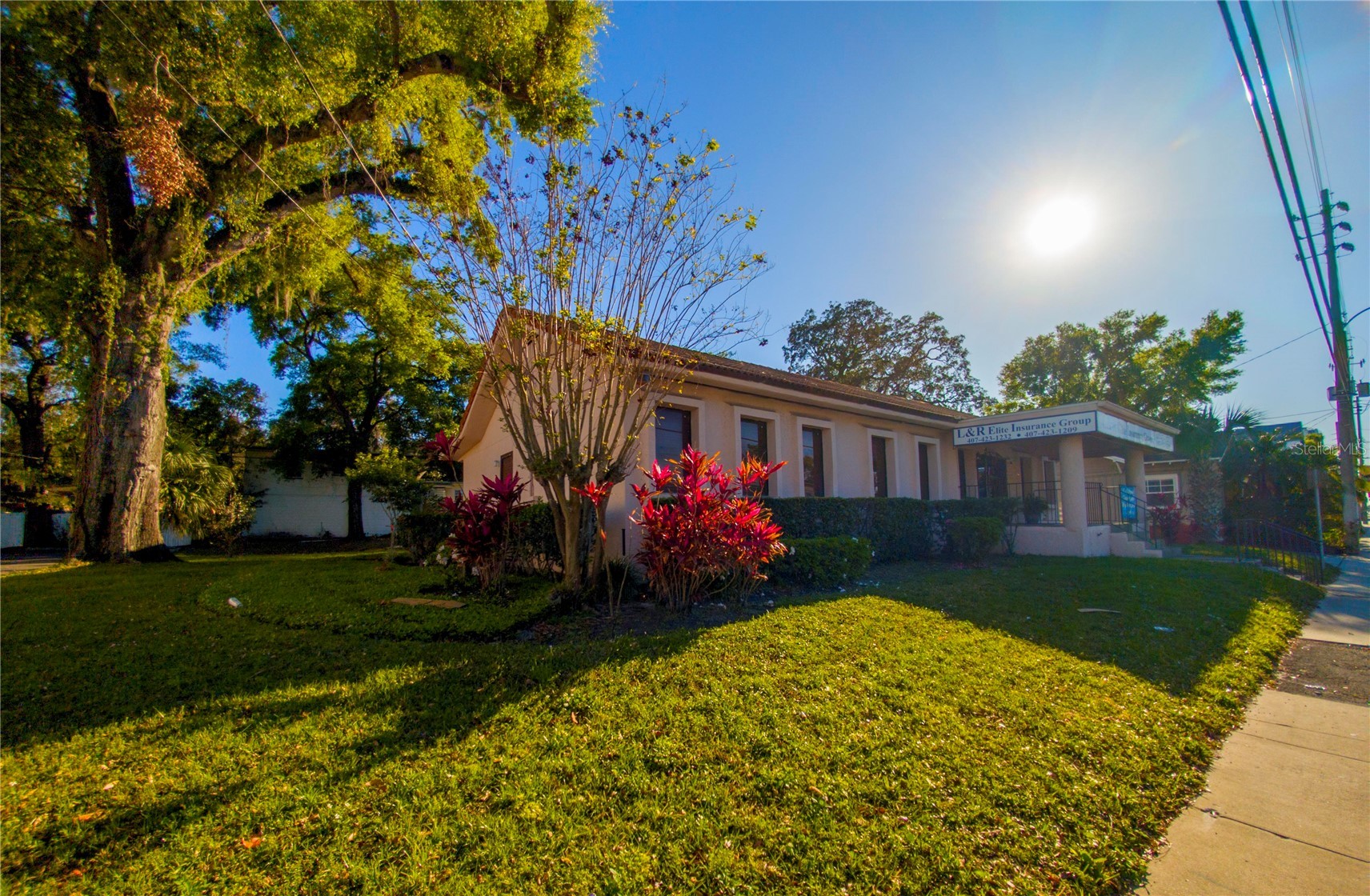 802 E COLONIAL DRIVE