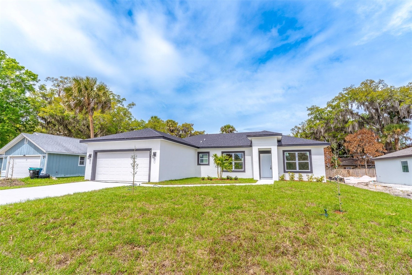 983 PACE DRIVE NW