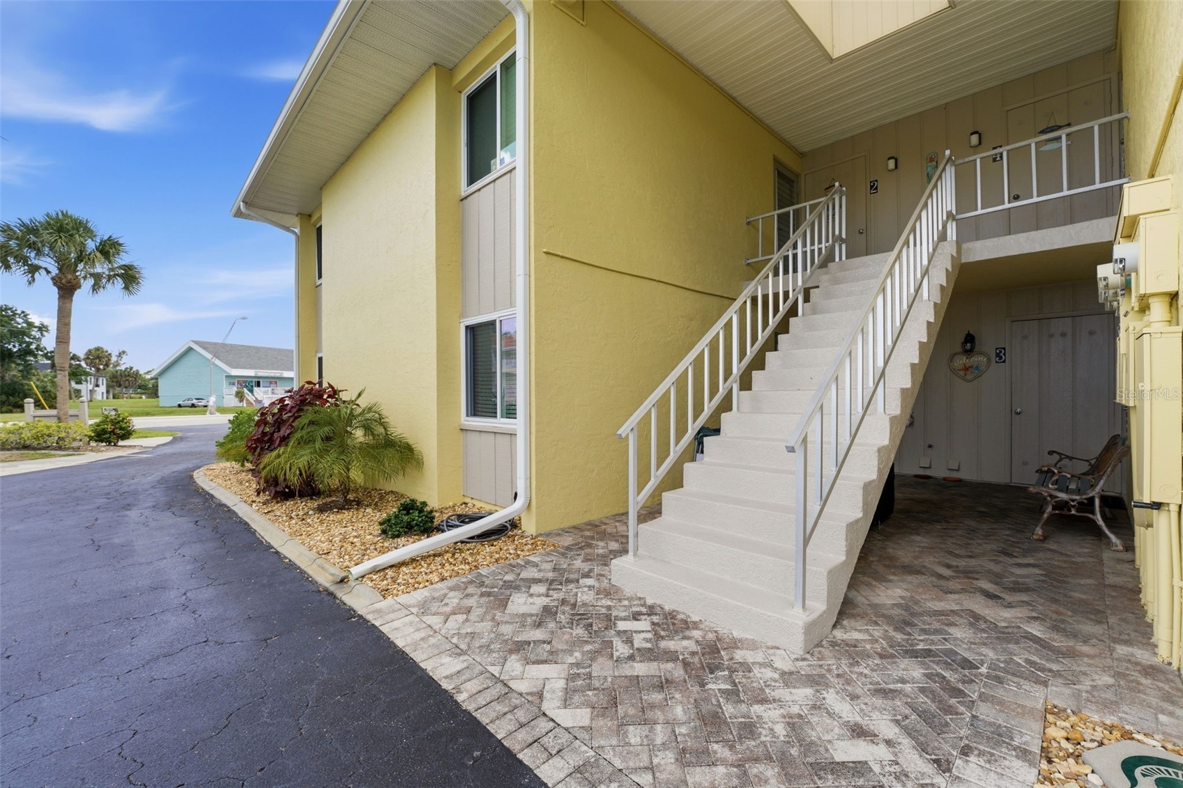 101 LOUELLA LANE 2