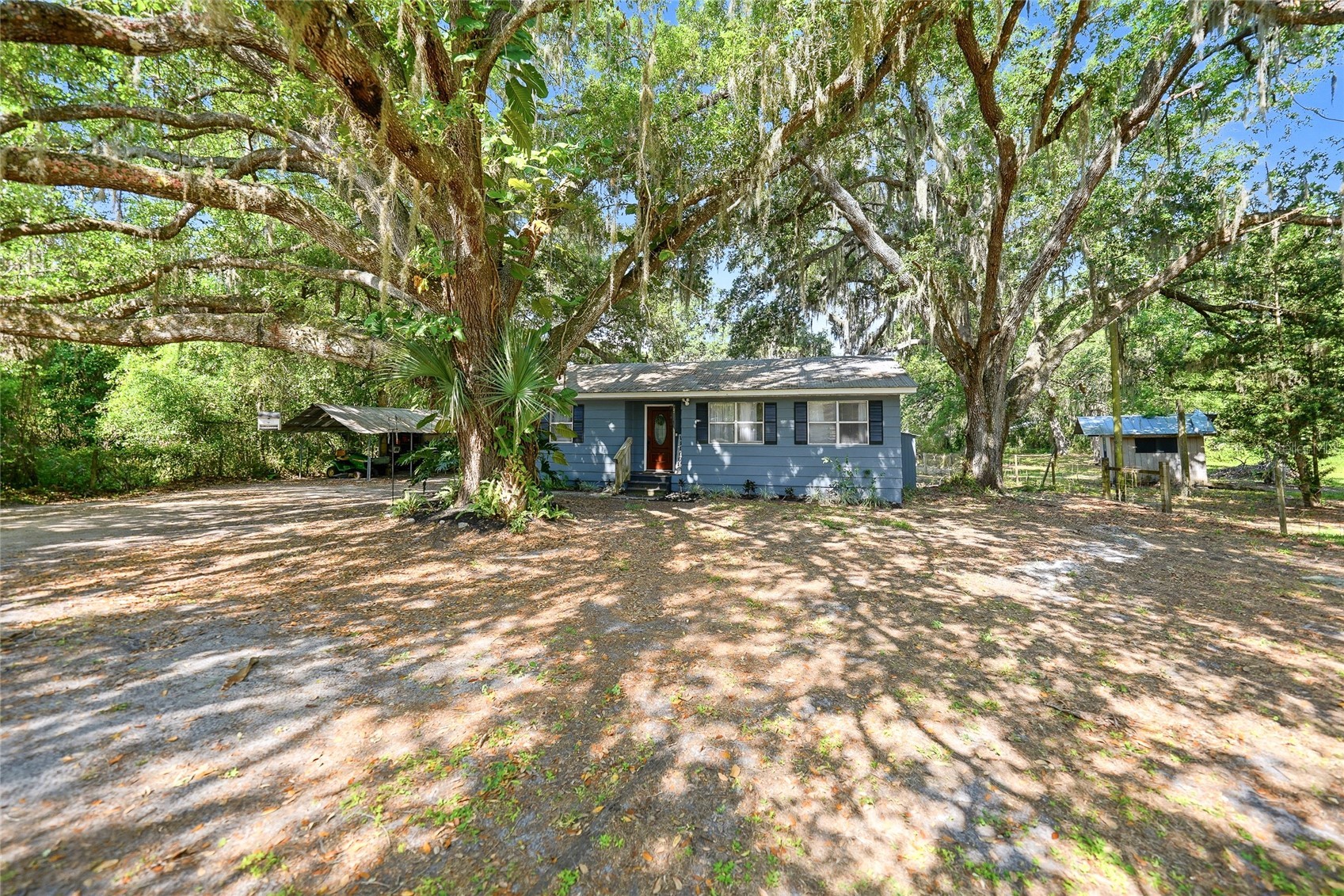 2403 SE POINTER AVENUE