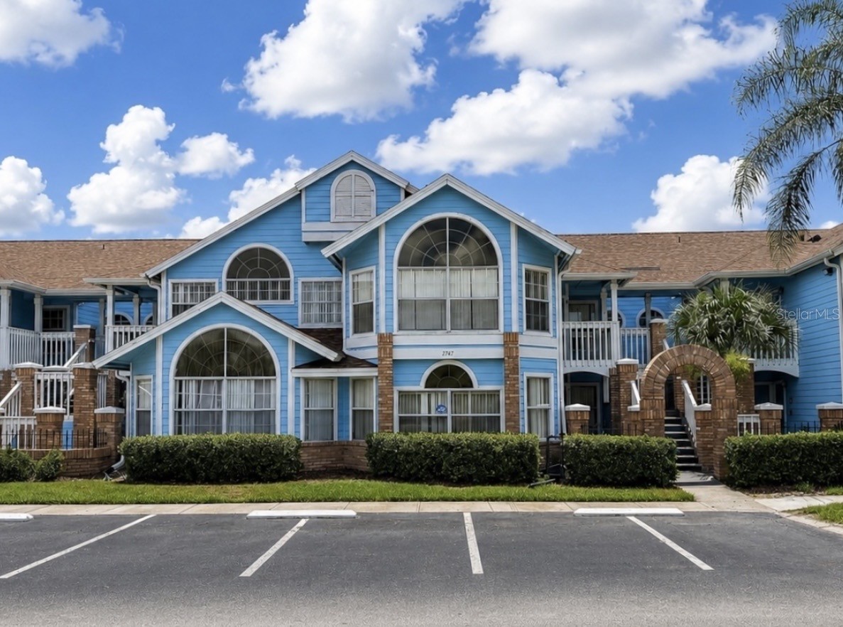 2747 N POINCIANA BOULEVARD 10
