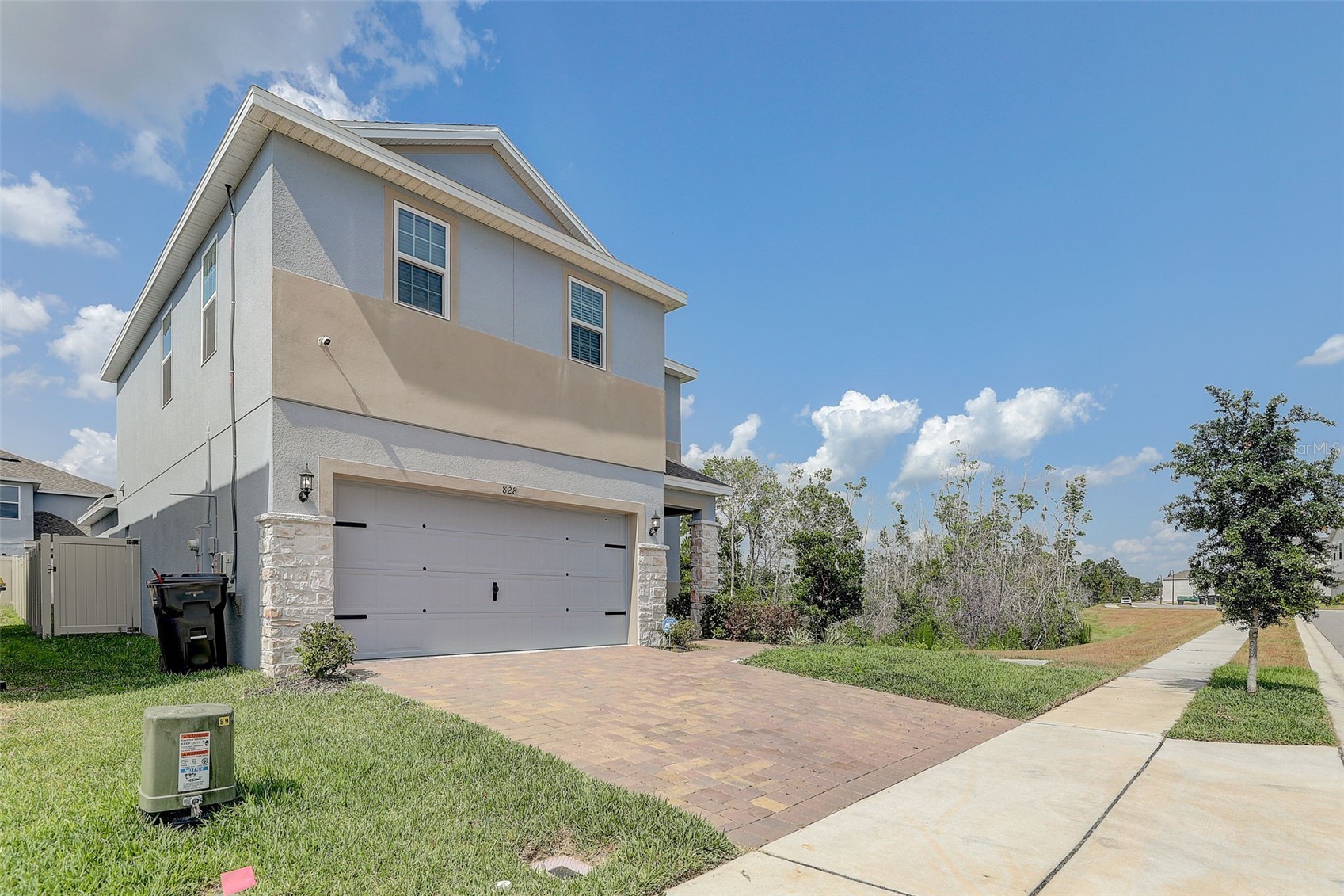 828 SCRUB OAK HAMMOCK ROAD