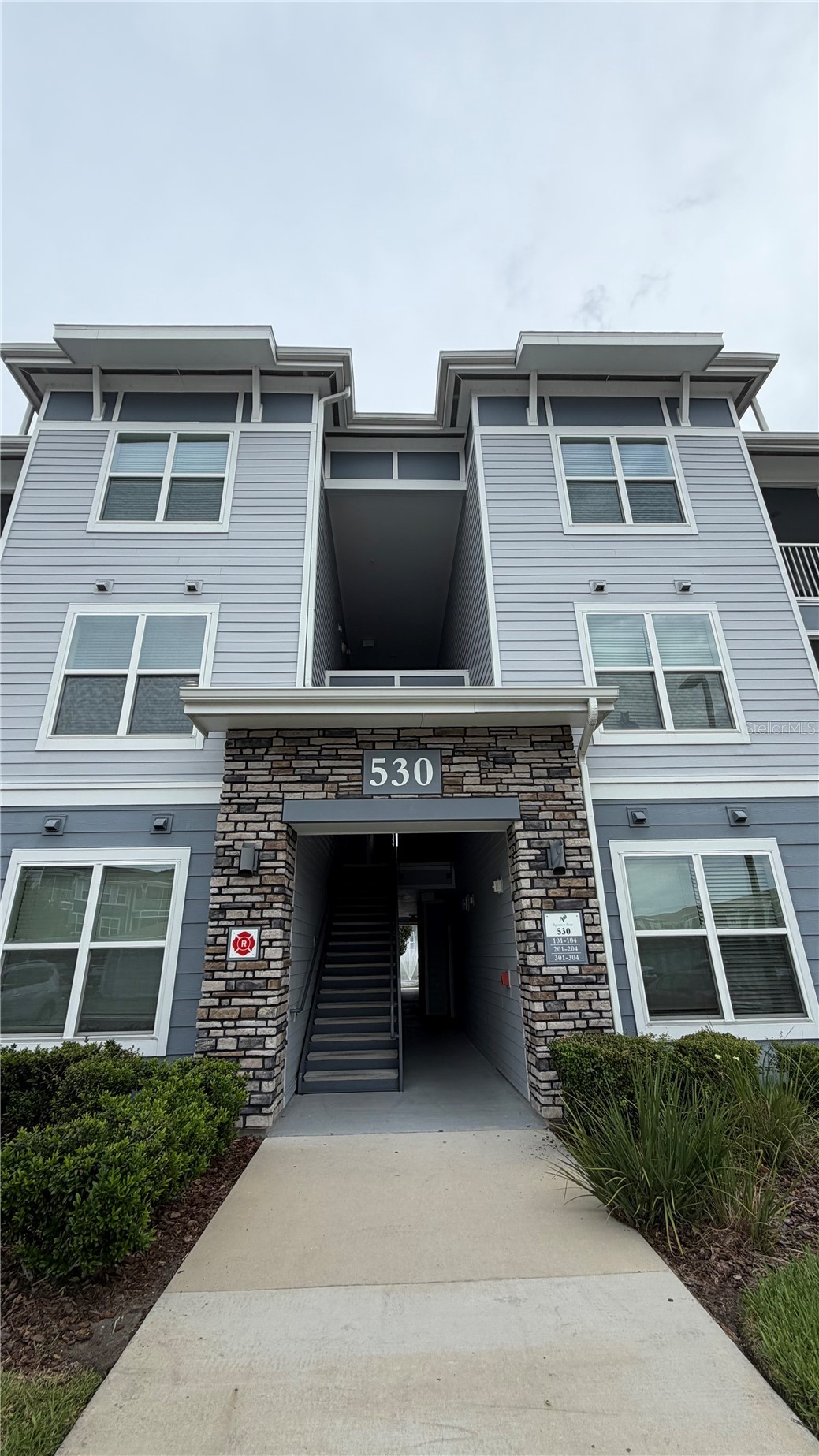 530 ACADEMY DRIVE 201