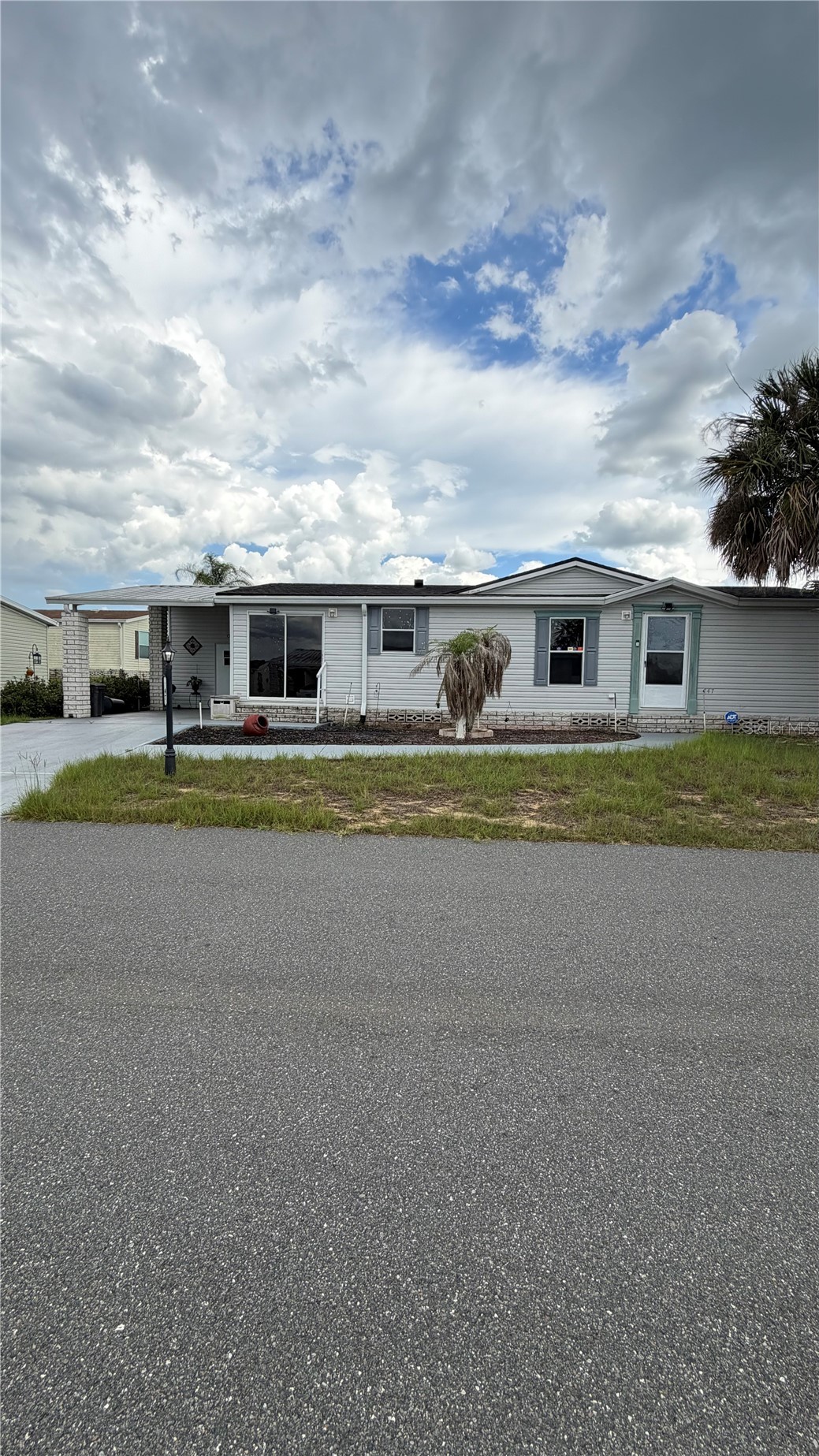 747 ISLAND STREET