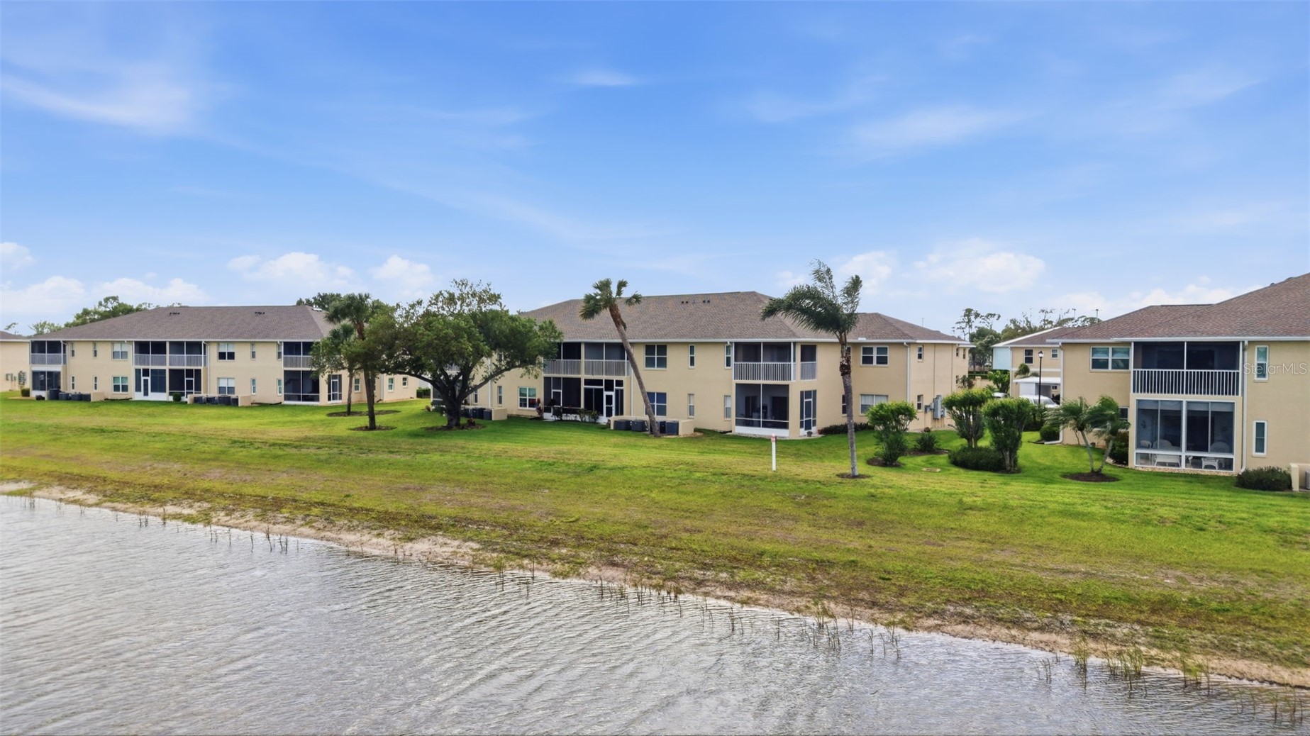 5800 SABAL TRACE DRIVE 401
