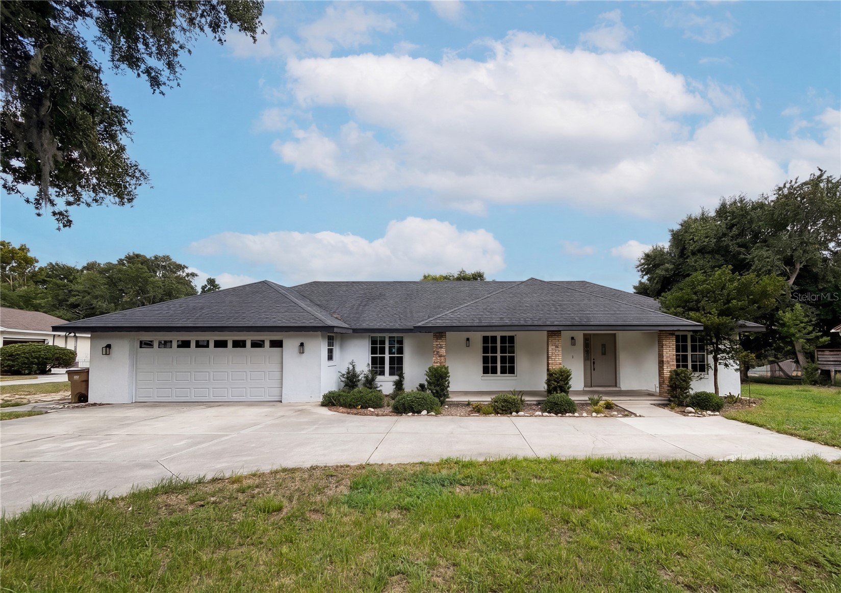 11200 ROSEHILL DRIVE