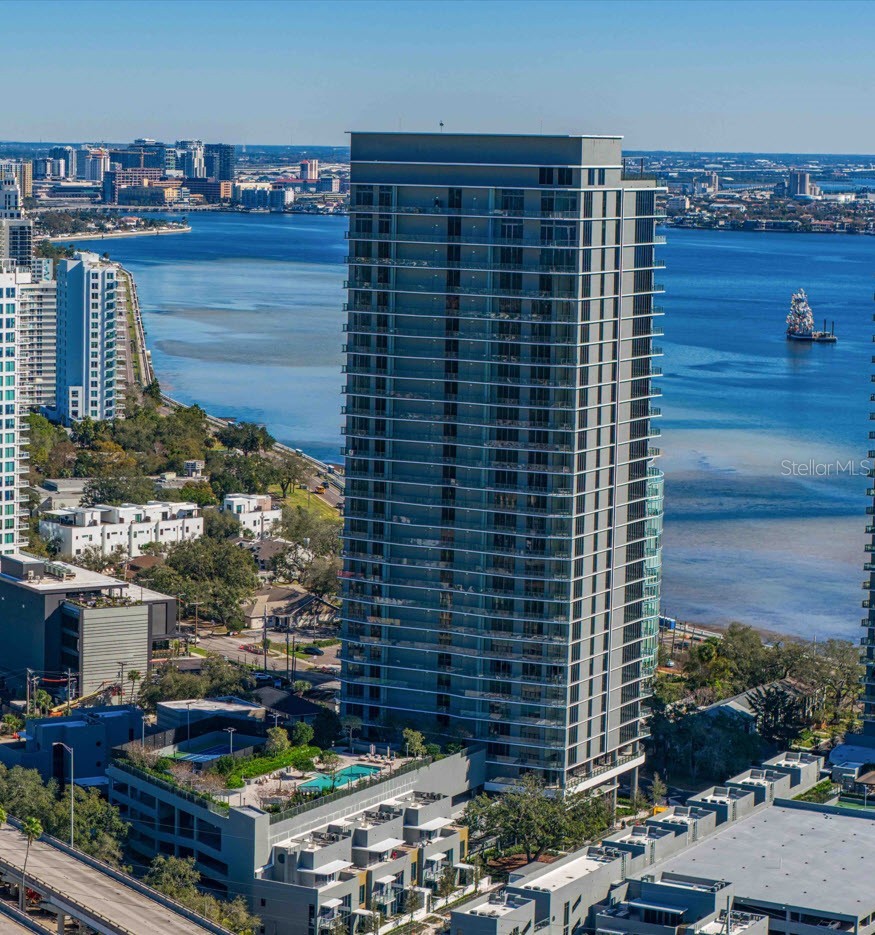 3015 S YSABELLA AVENUE 2301