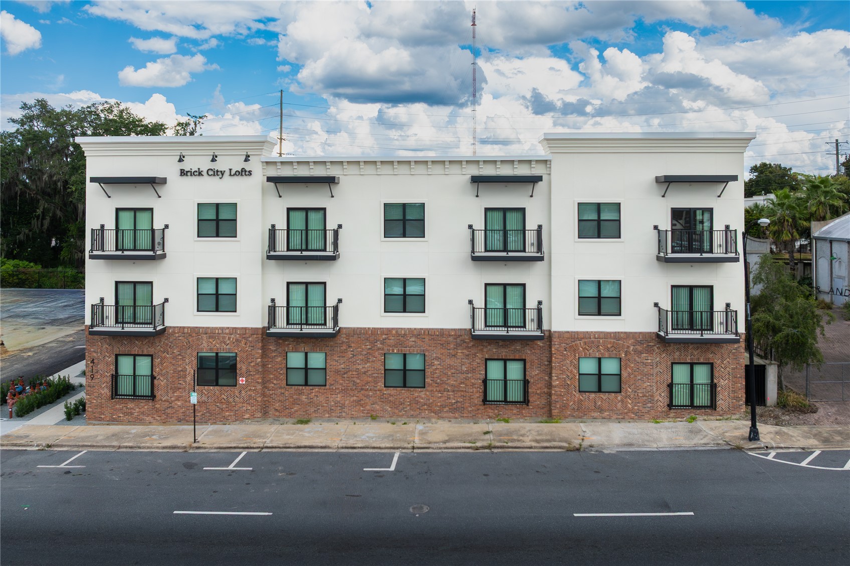 415 SE 1ST AVENUE 103