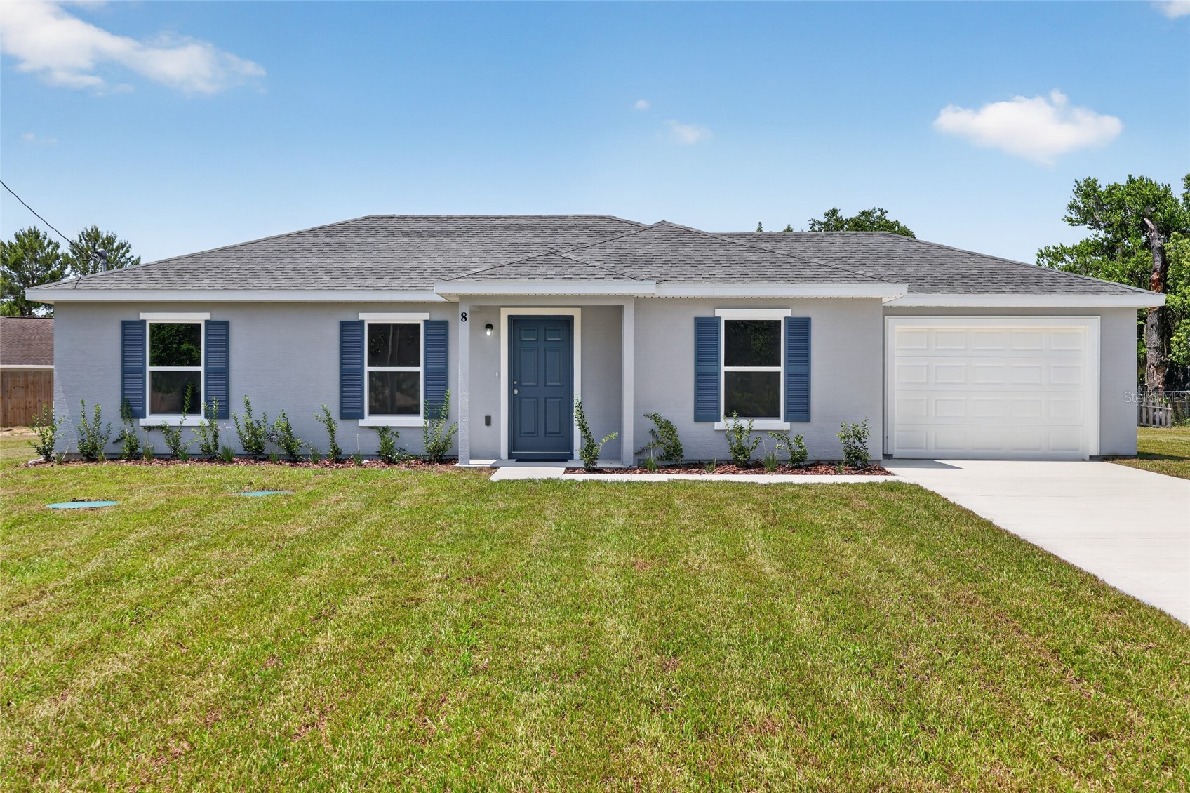 8 OAK CIRCLE TRACE
