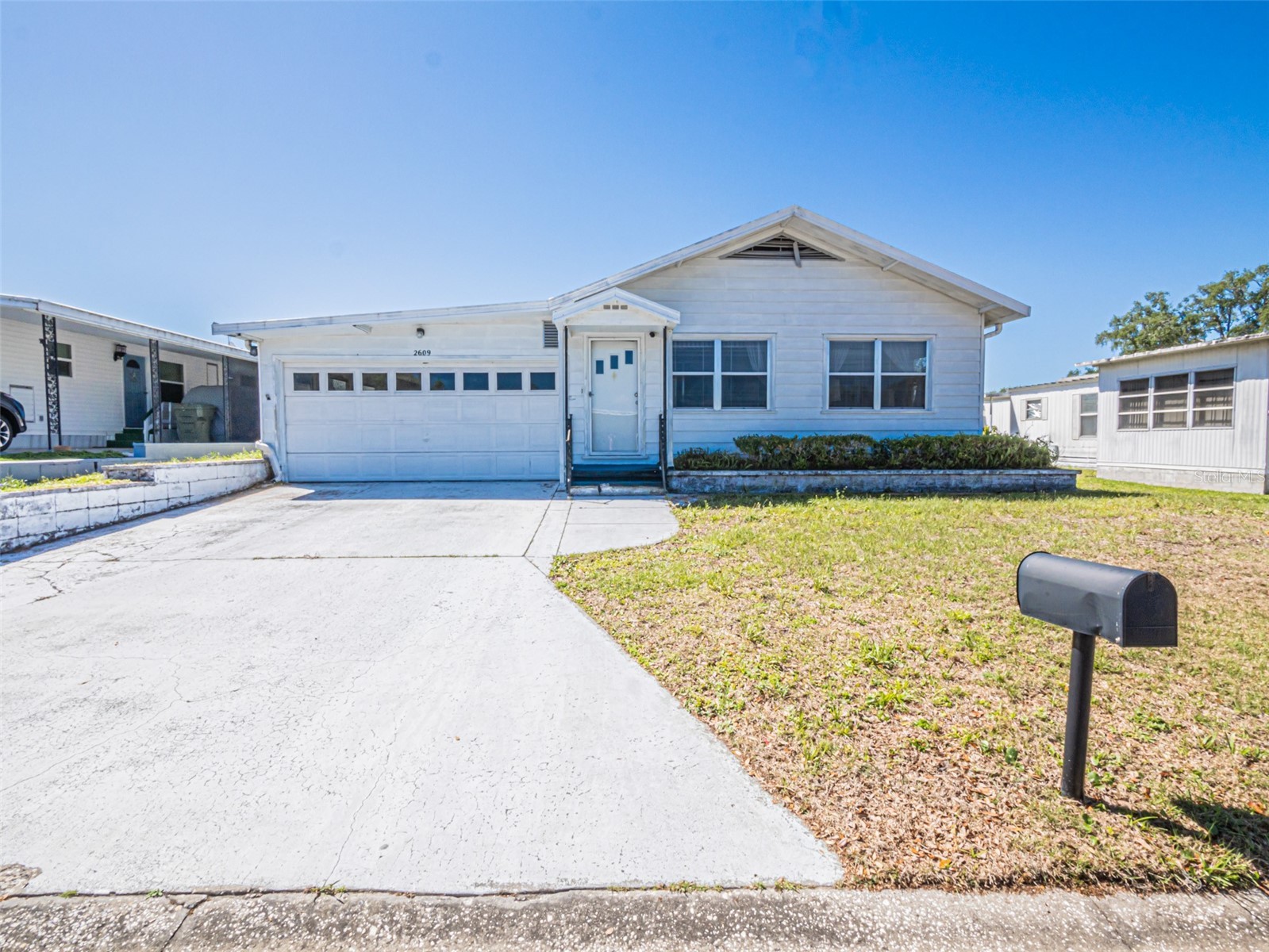 2609 HOUSTON PLACE
