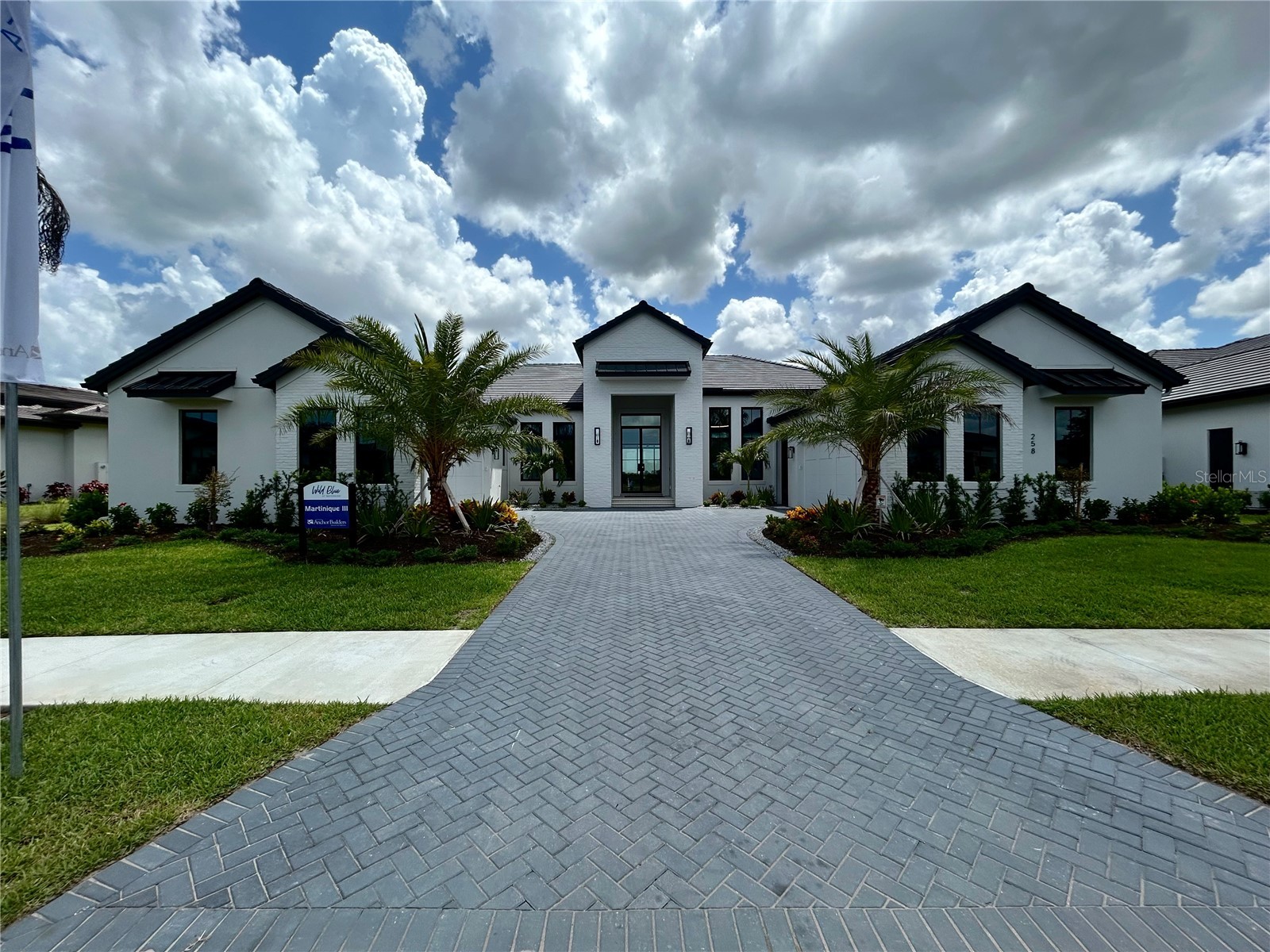 258 CRYSTAL WATERS DRIVE
