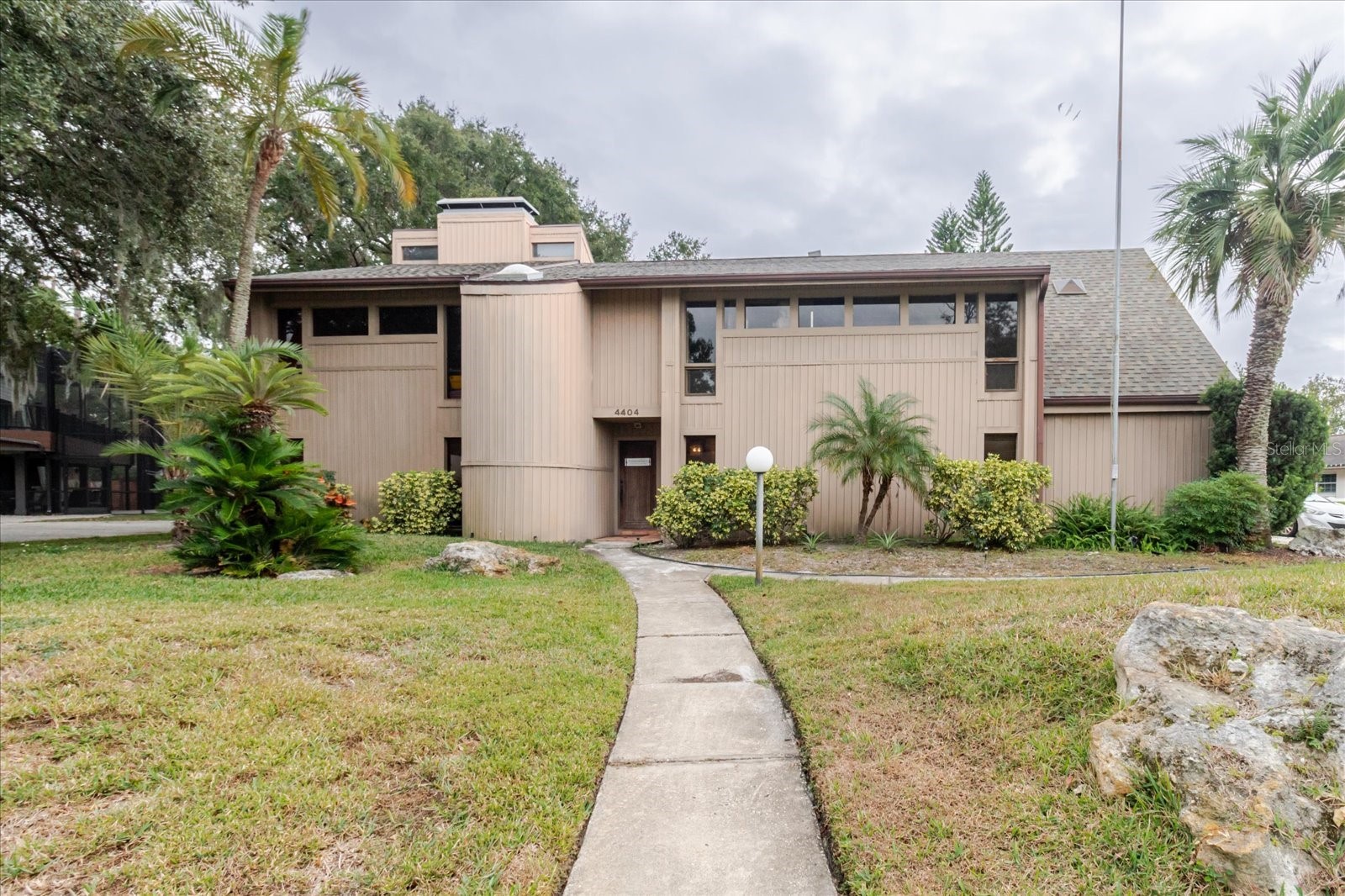 4404 OLD ORCHARD DRIVE