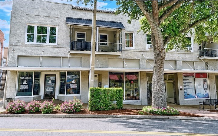 35 N 6TH STREET 1