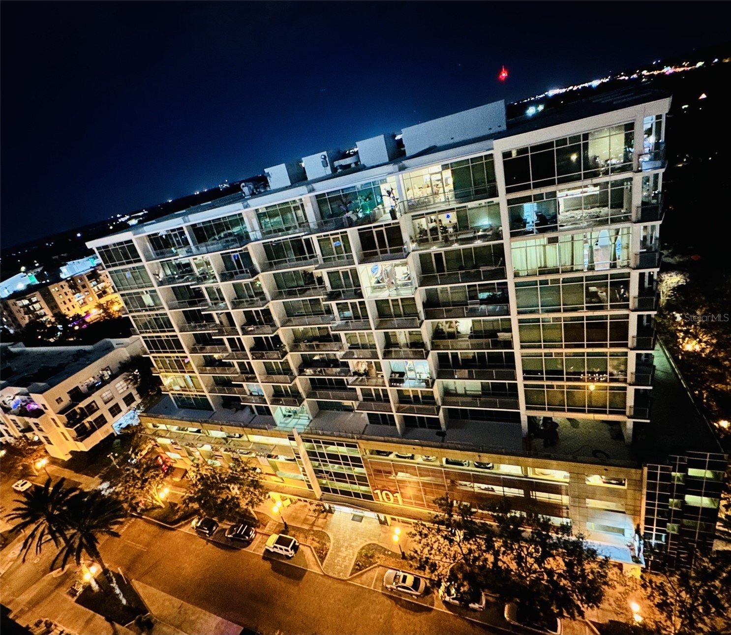 101 S EOLA DRIVE 518