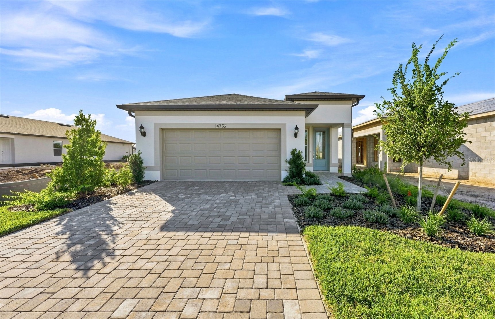 14752 SUNLIT CIRCLE