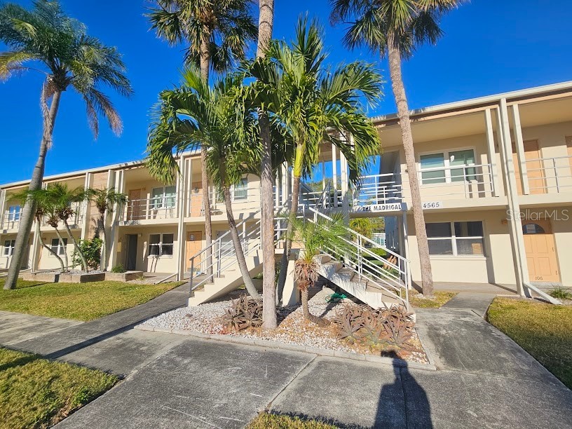 4565 DUHME ROAD 207