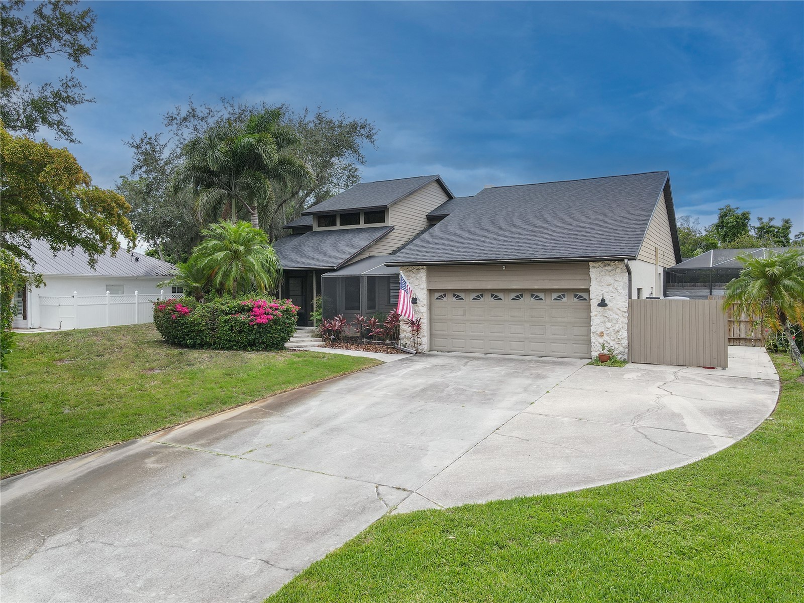 1279 CORNISH COURT