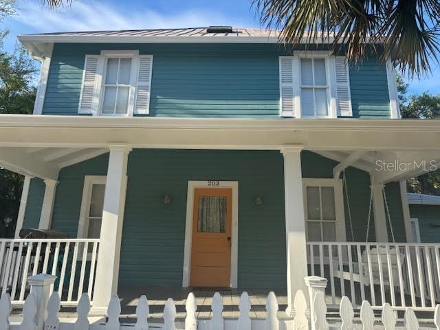 201 E VOORHIS AVENUE