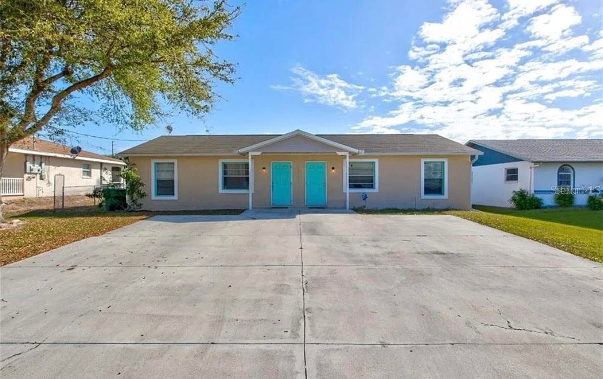 6950 ROSEMONT DRIVE A&B