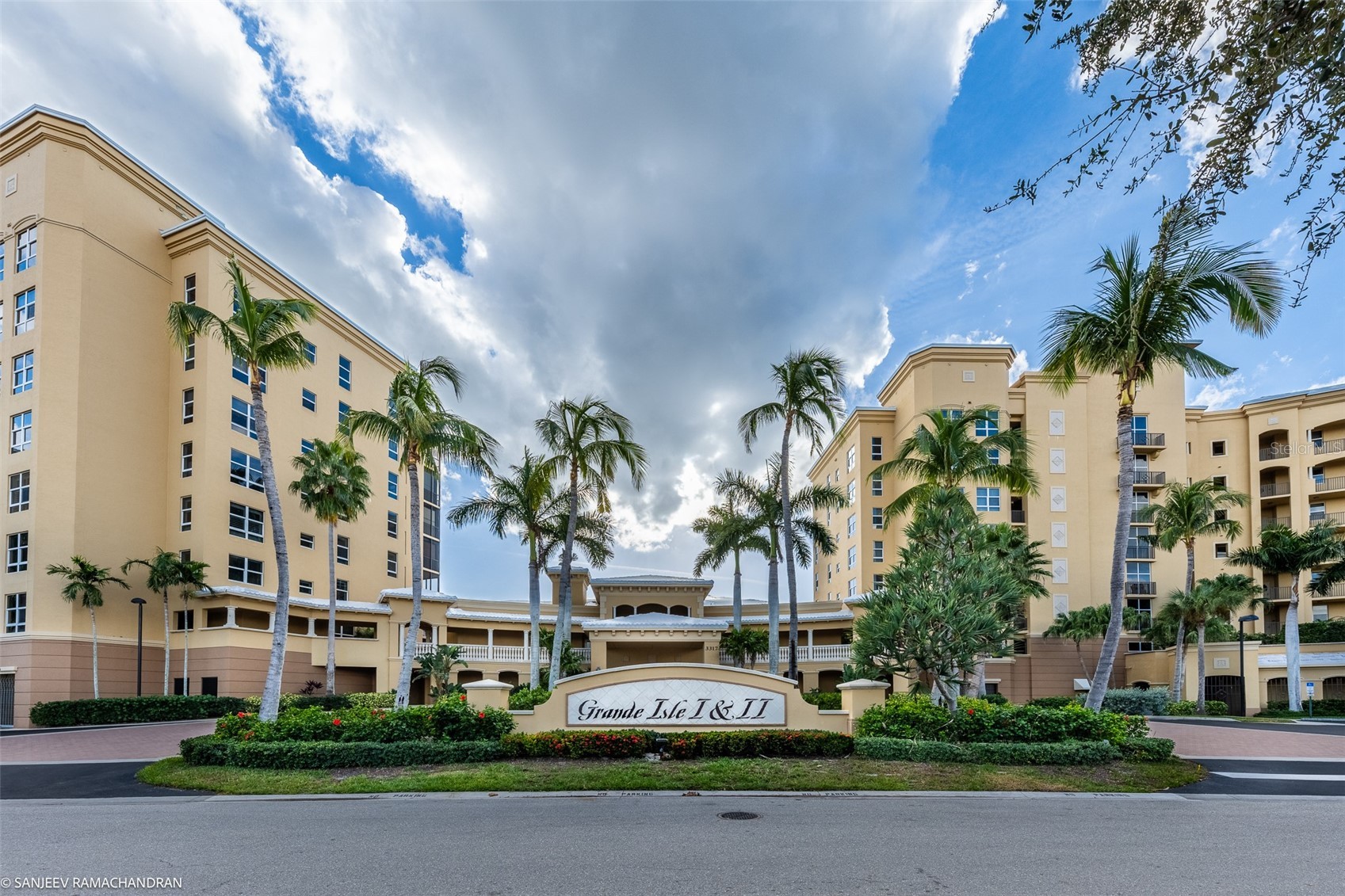 3313 SUNSET KEY CIRCLE 402