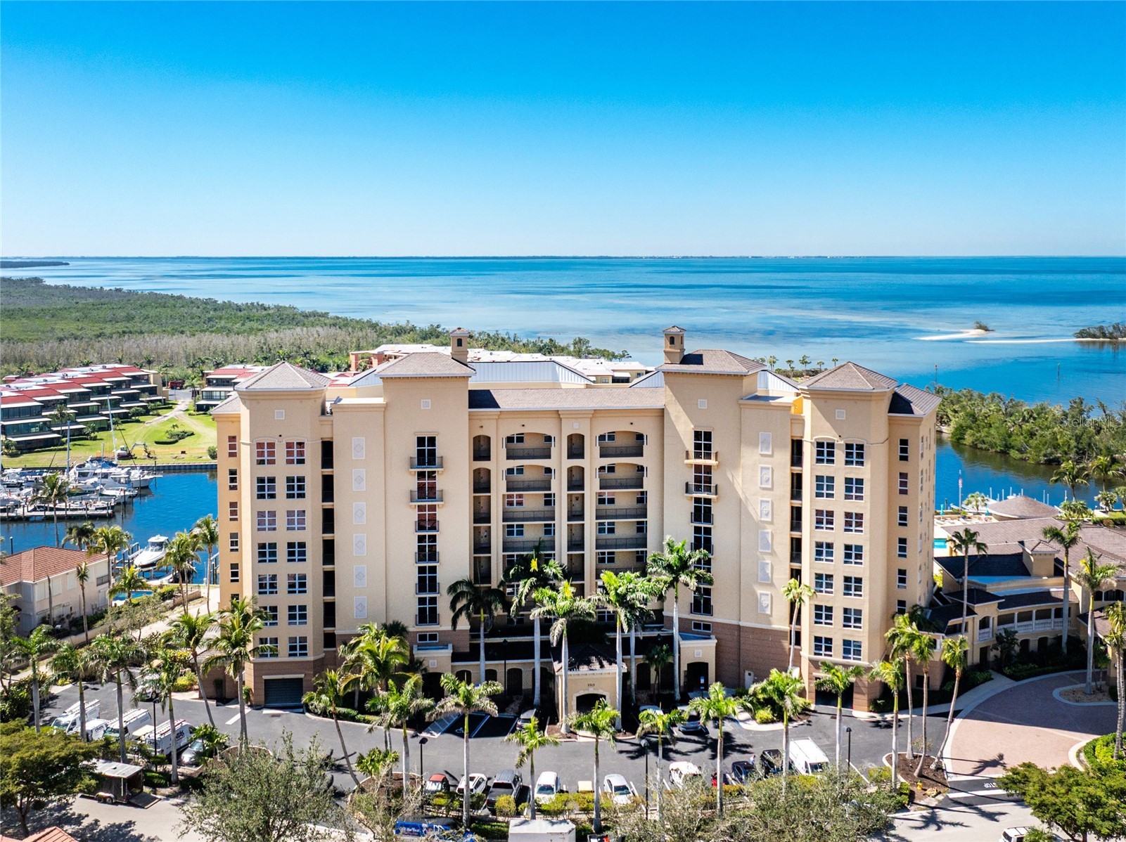 3313 SUNSET KEY CIR 701