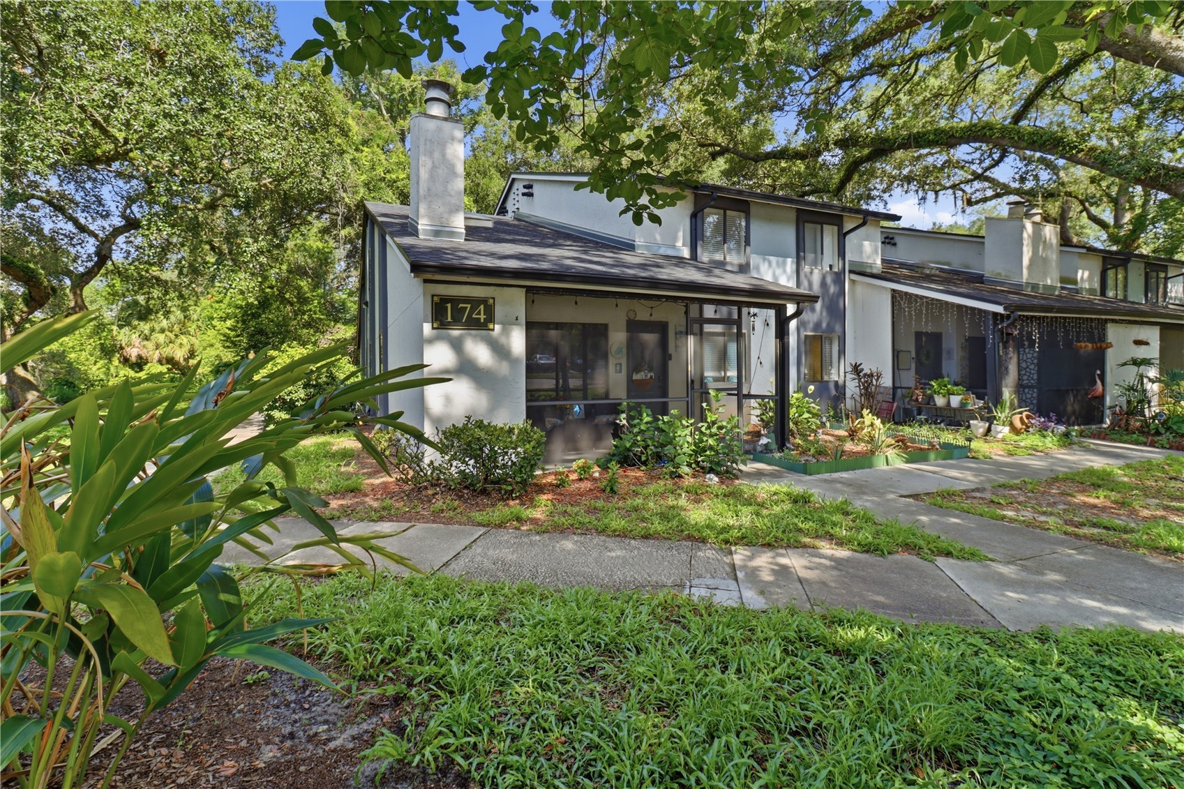 174 WATERFALL WAY 101