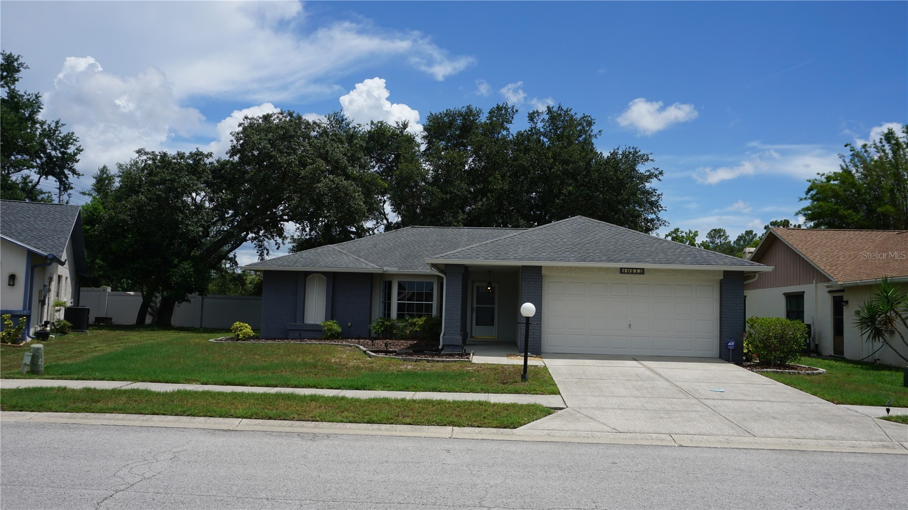 10512 TAPESTRY DRIVE