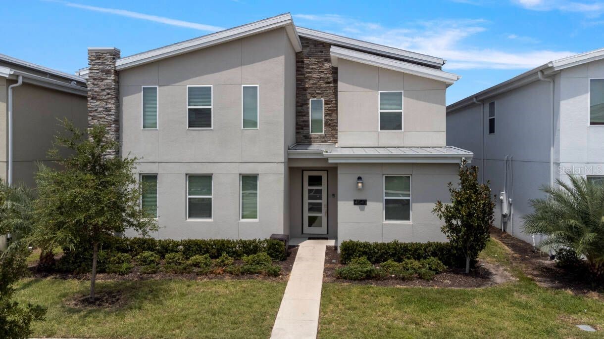 4541 TARGET BOULEVARD