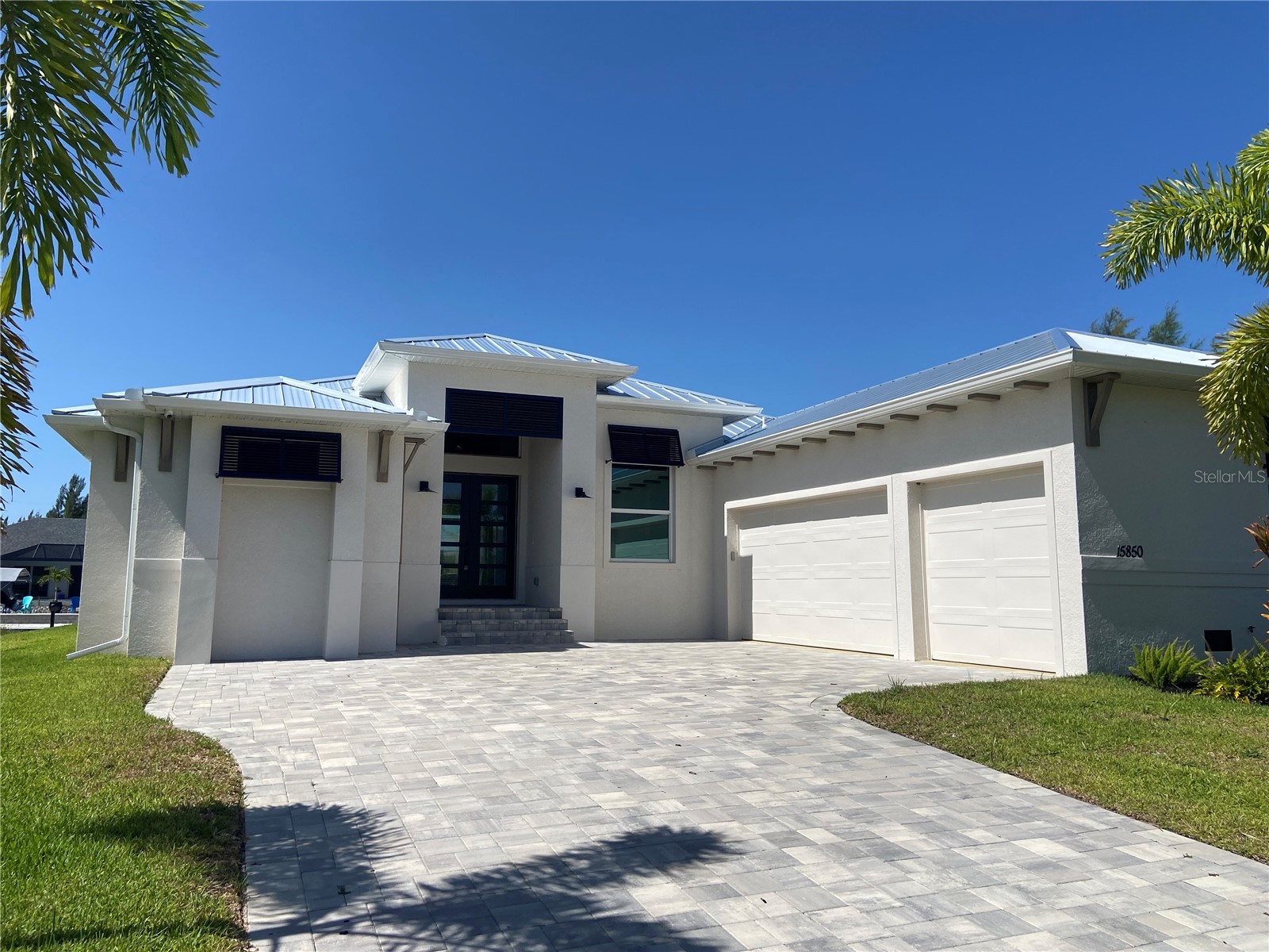 15850 VISCOUNT CIRCLE