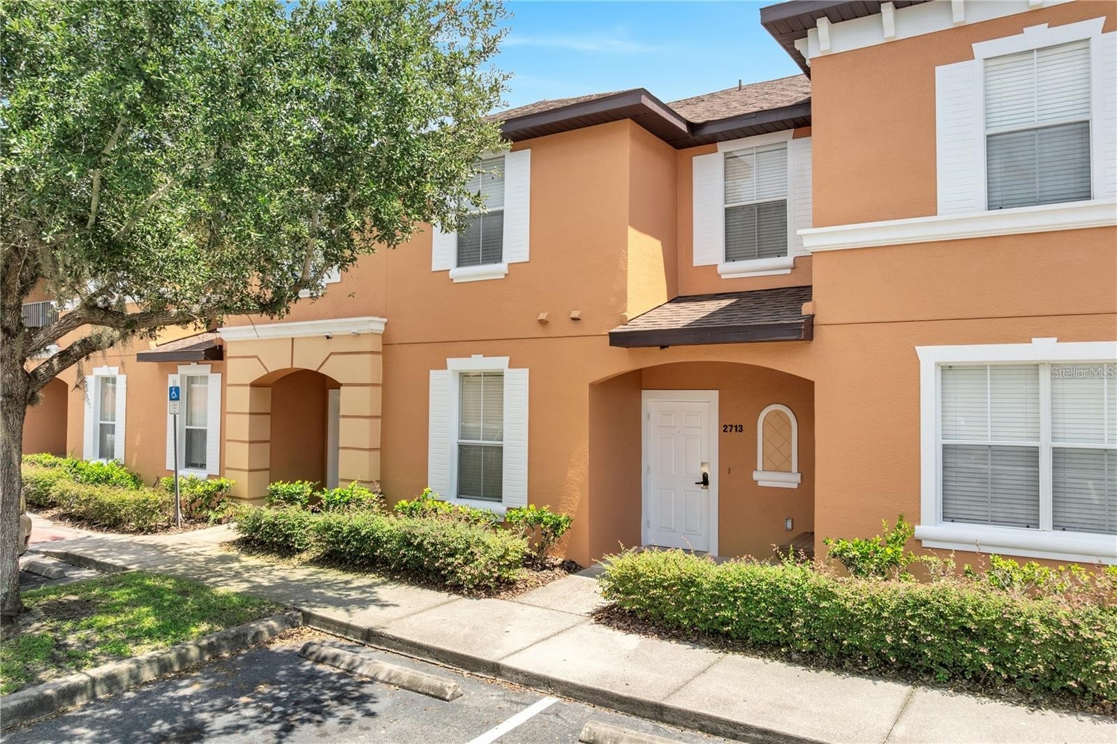2713 BUSHMAN DRIVE