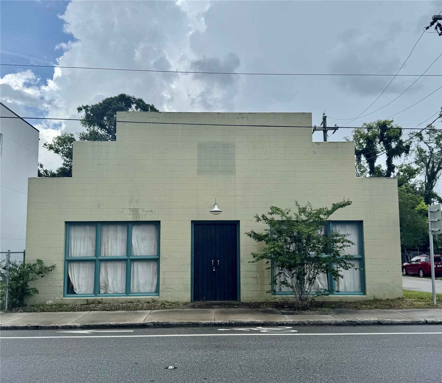 3205 N FLORIDA AVENUE