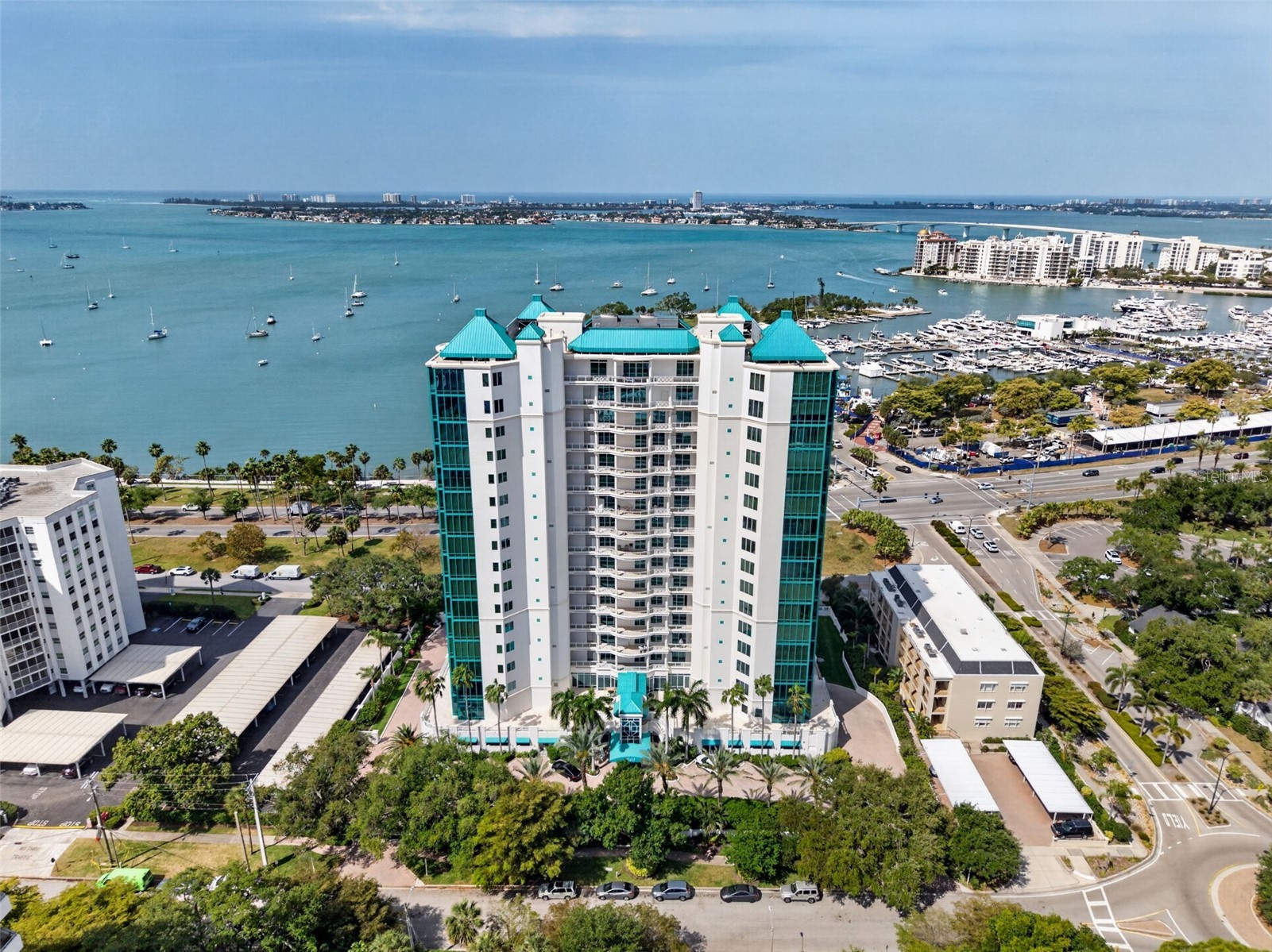 340 S PALM AVENUE 14